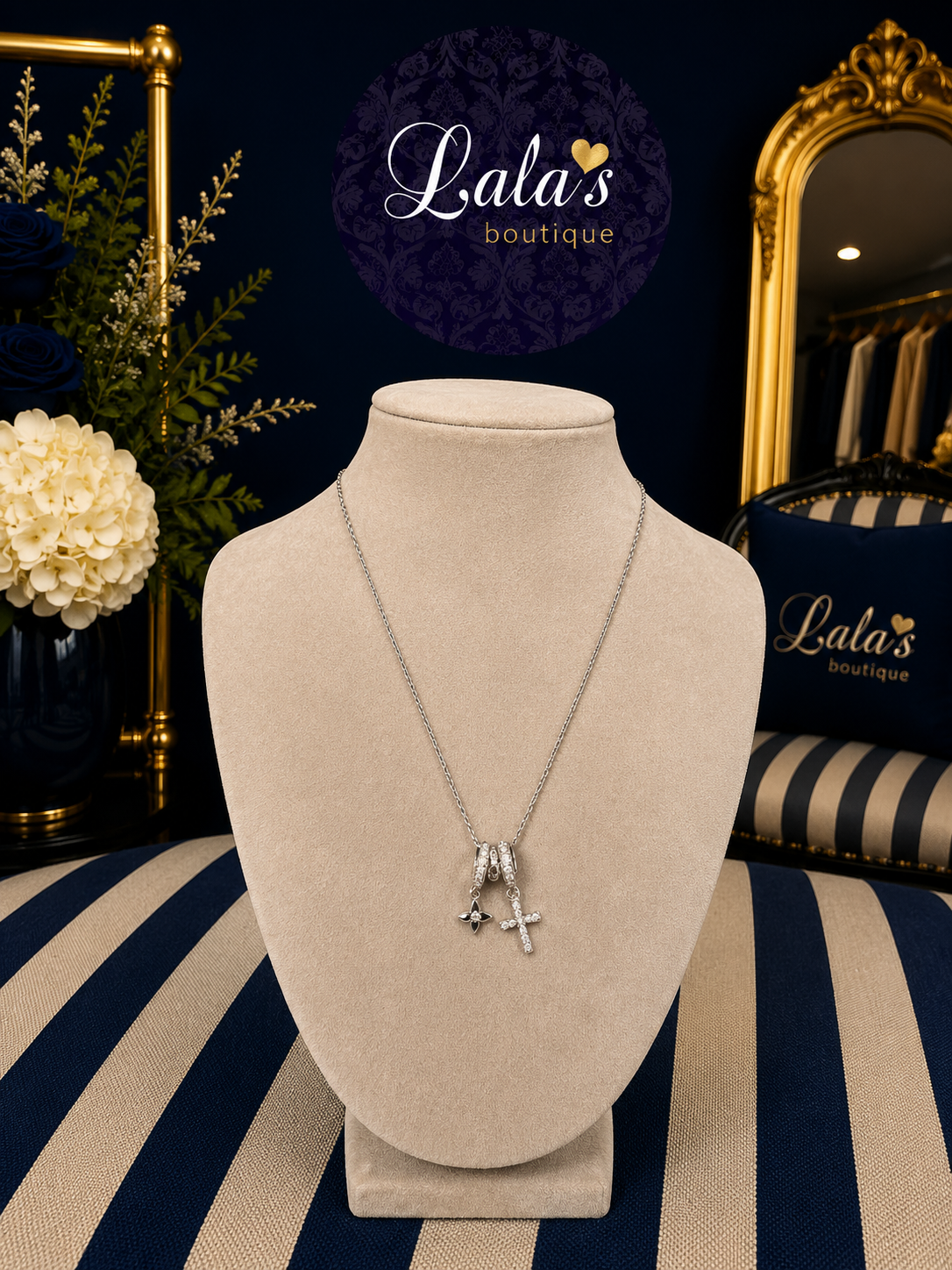 VL SILVER CROSS NECKLACE
