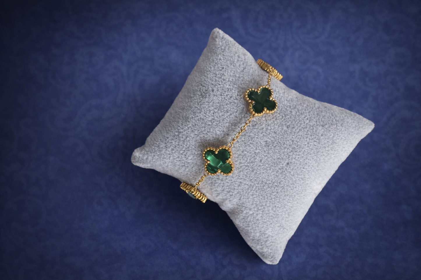 GREEN CLOVER BRACELET