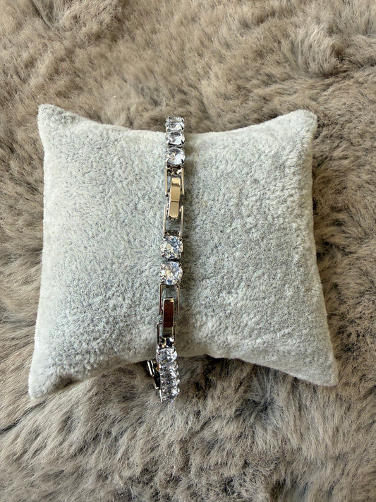 DIAMANTÉ TENNIS BRACELET