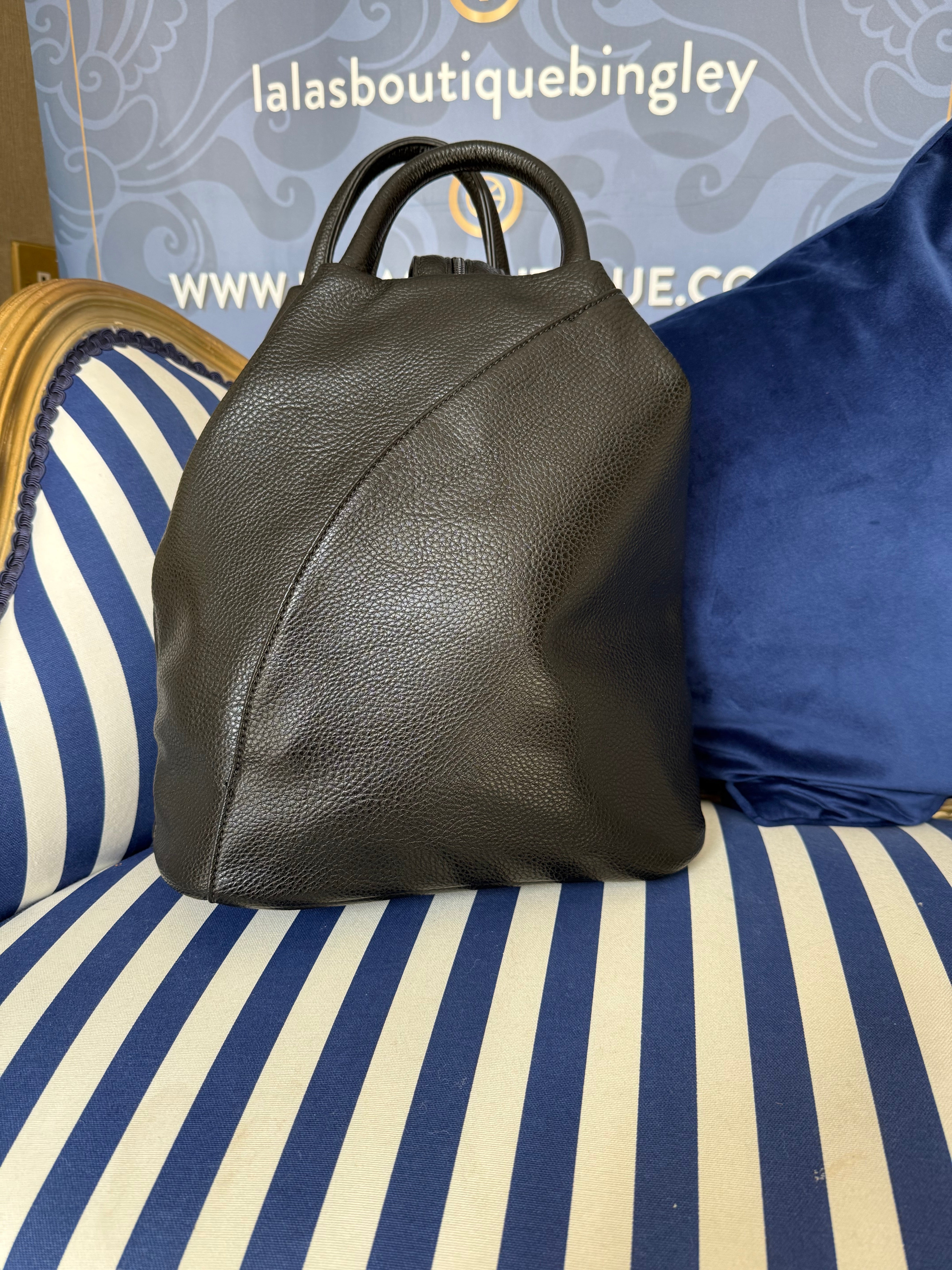 BLACK RUCKSACK BAG 3112
