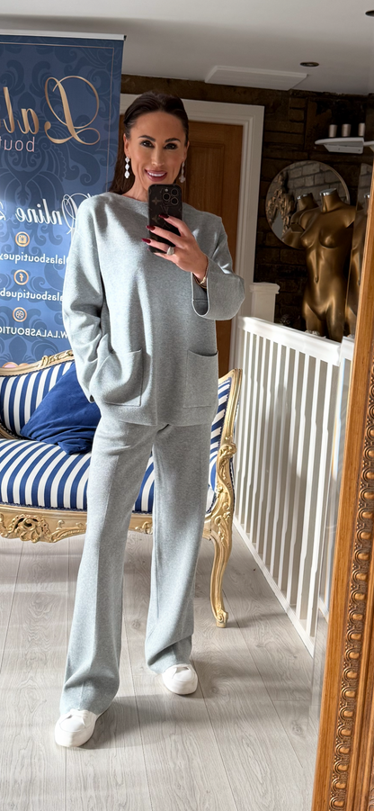 GREY CASHMERE KNITTED SUIT