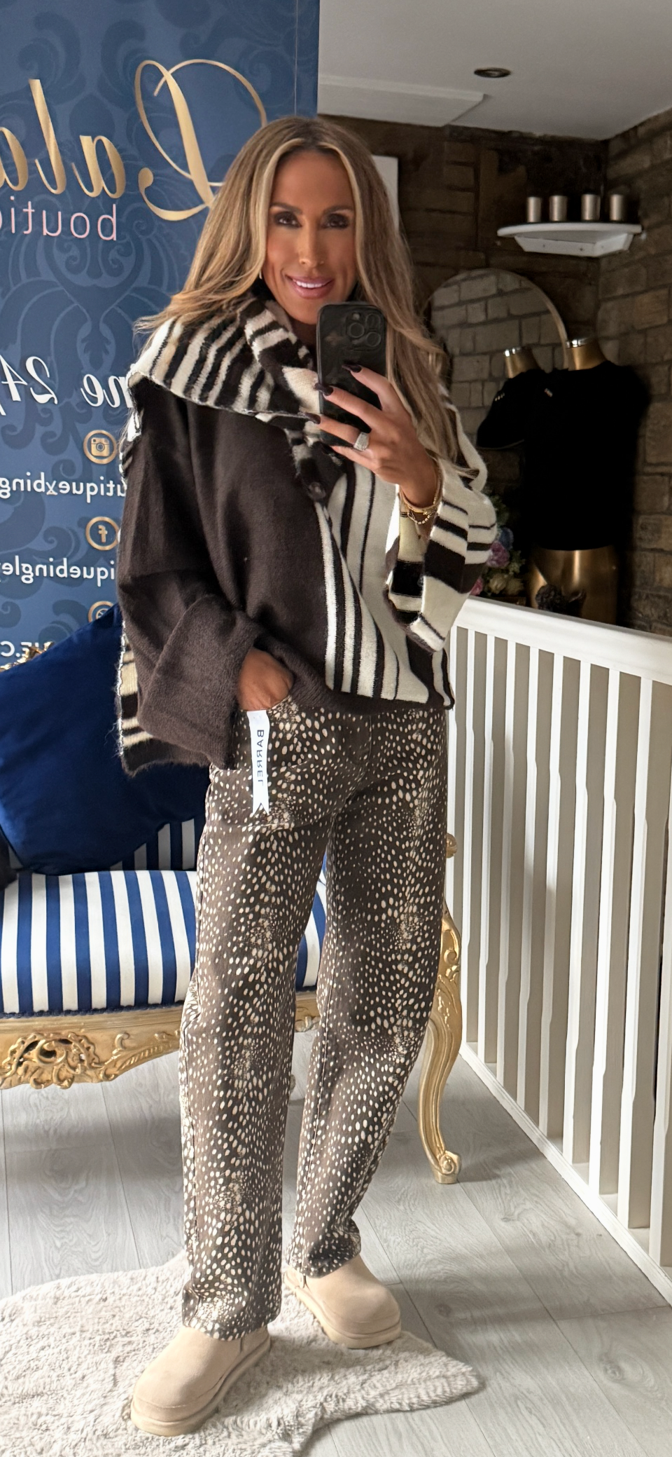 BROWN STRIPE SCARF JUMPER