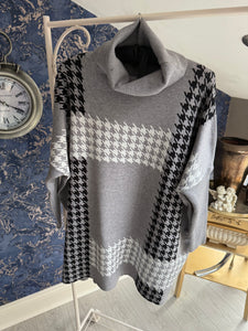 GREY DOGTOOTH ROLL-NECK JUMPER