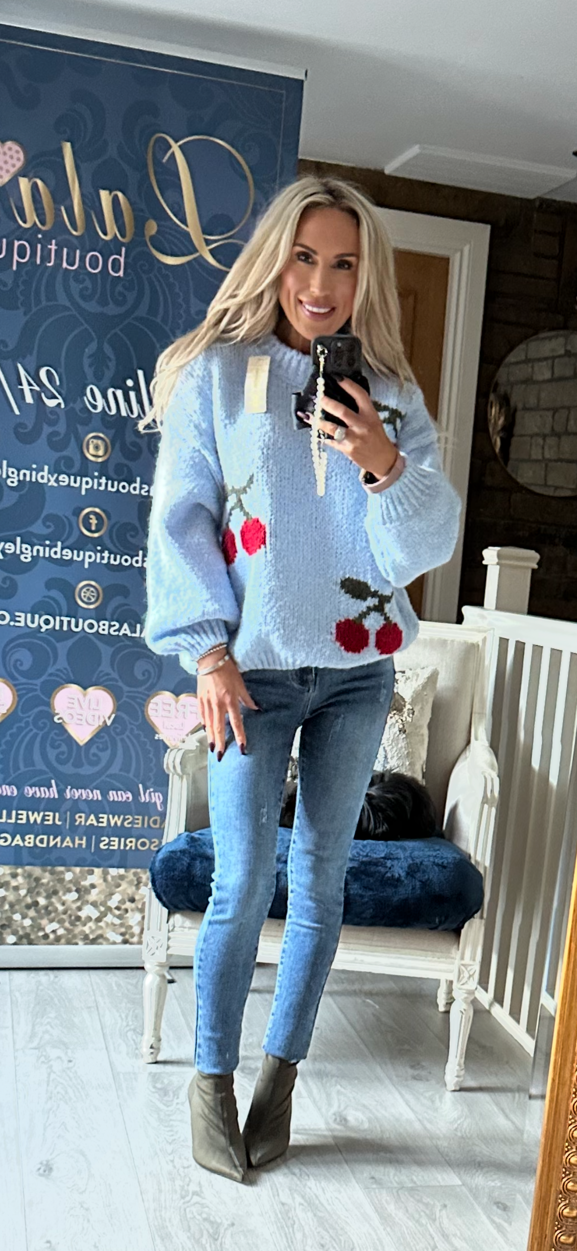 BLUE CHERRY JUMPER