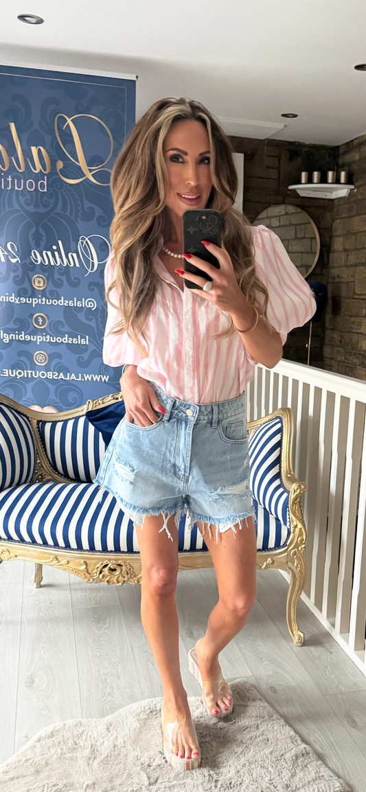 LAULIA DISTRESSED DENIM SHORT