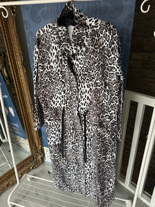 LEOPARD PRINT PARKA STYLE JACKET