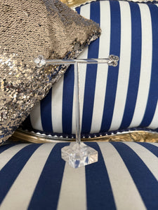 SILVER CLOVER STUDS