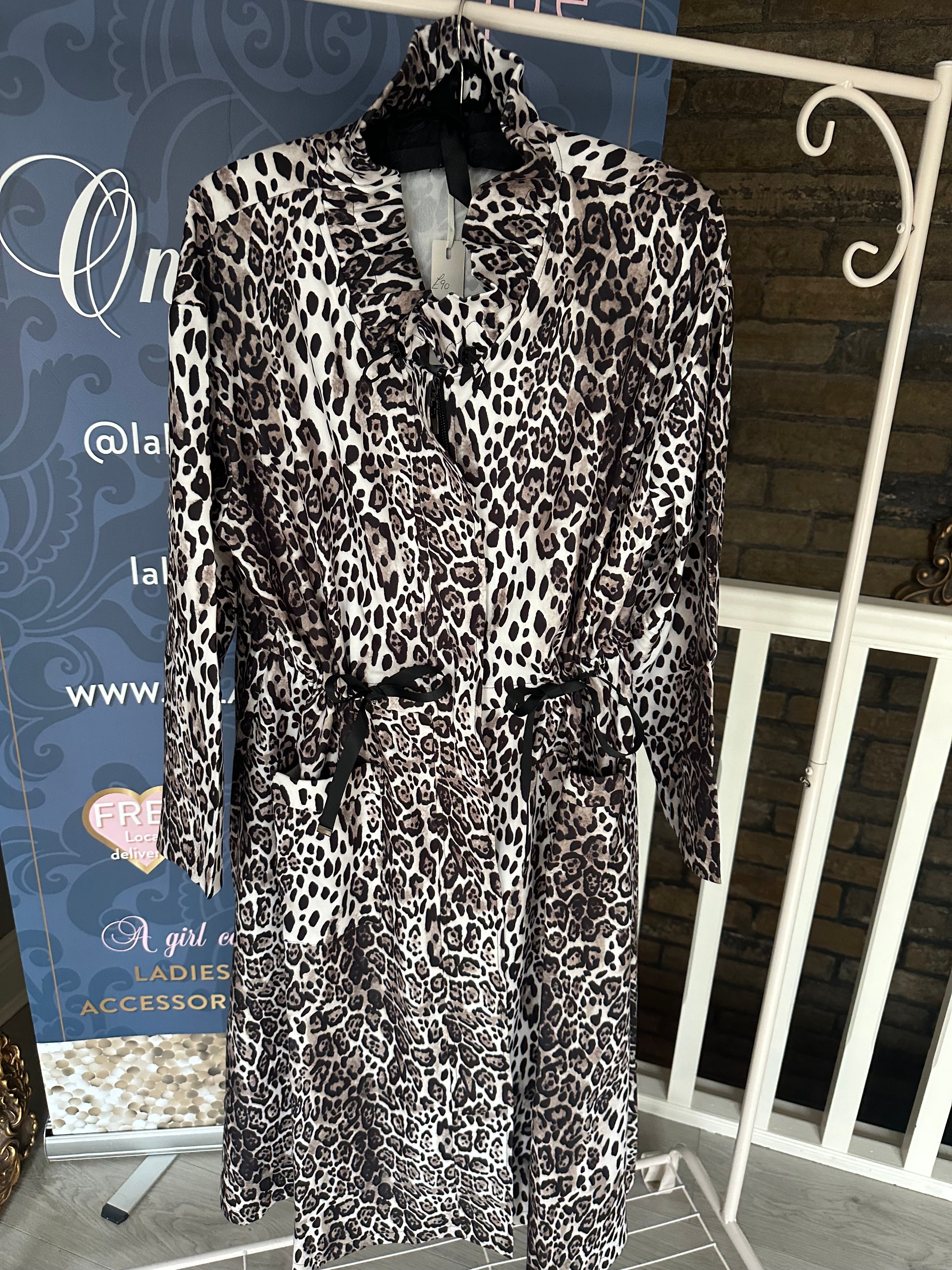 LEOPARD PRINT PARKA STYLE JACKET