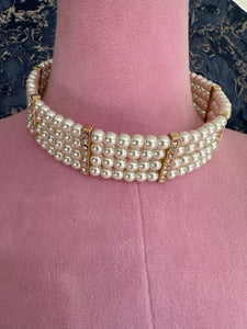 PEARL CHOKER