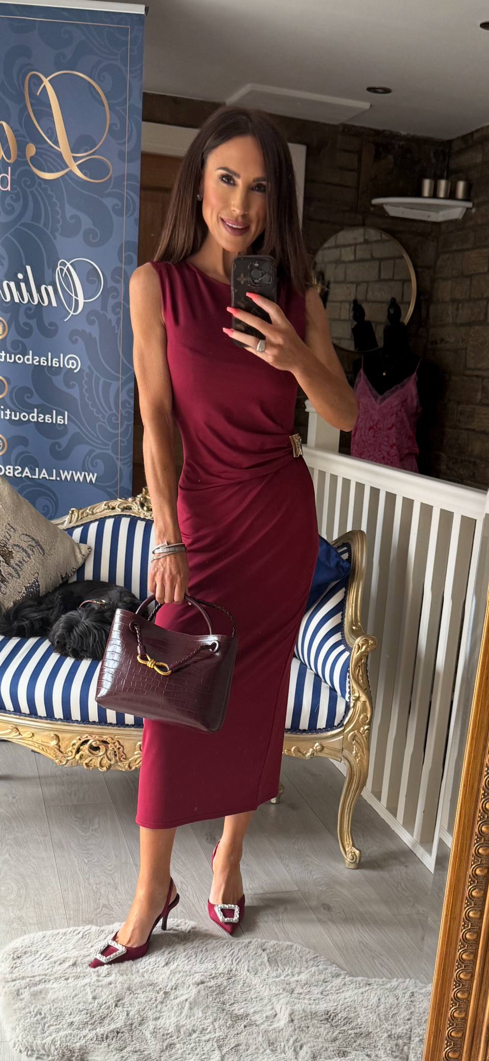 THE MAROON DRESS