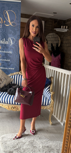 THE MAROON DRESS