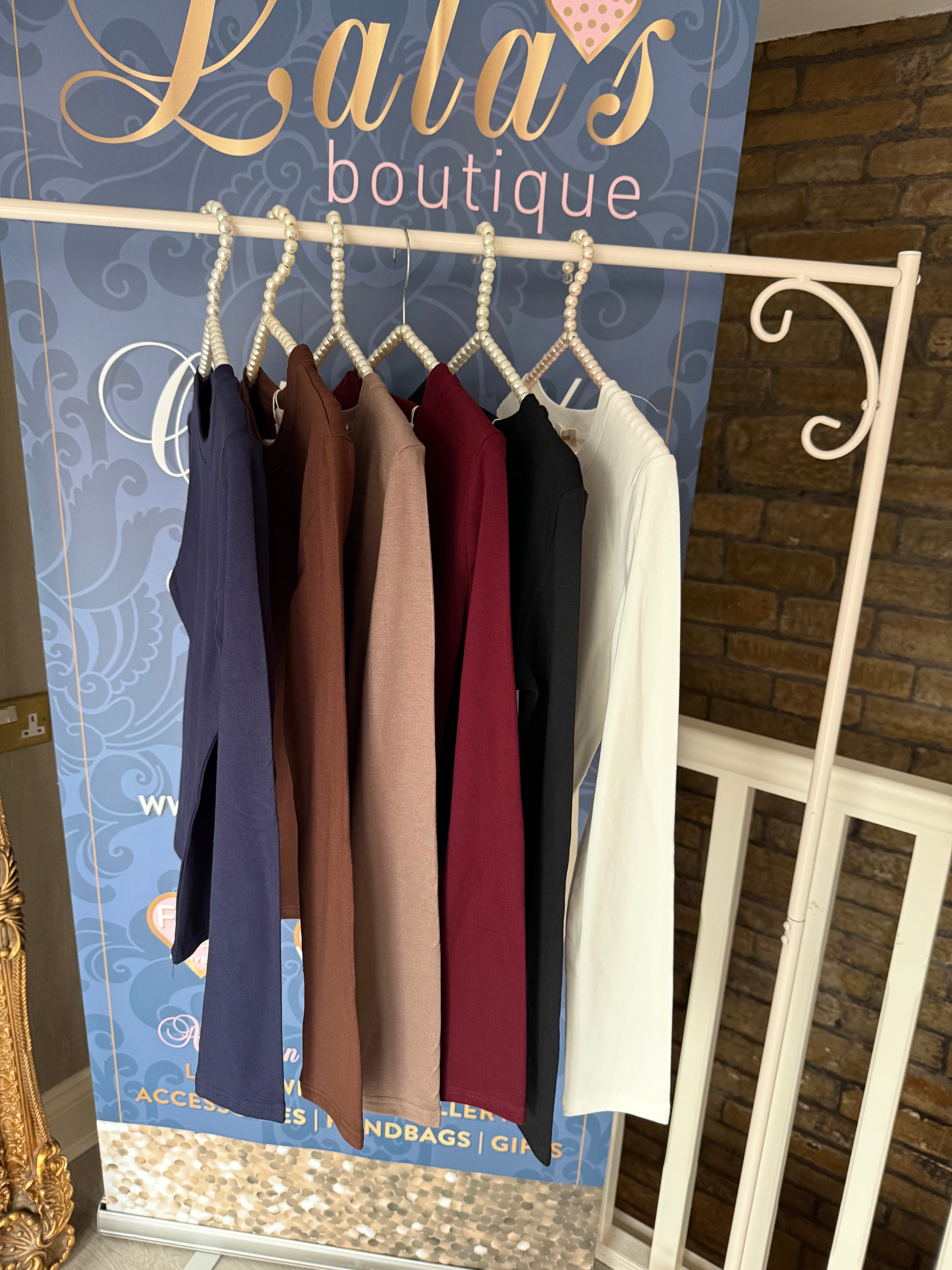 BLACK BASIC ROUND NECK LONG SLEEVE T-SHIRT