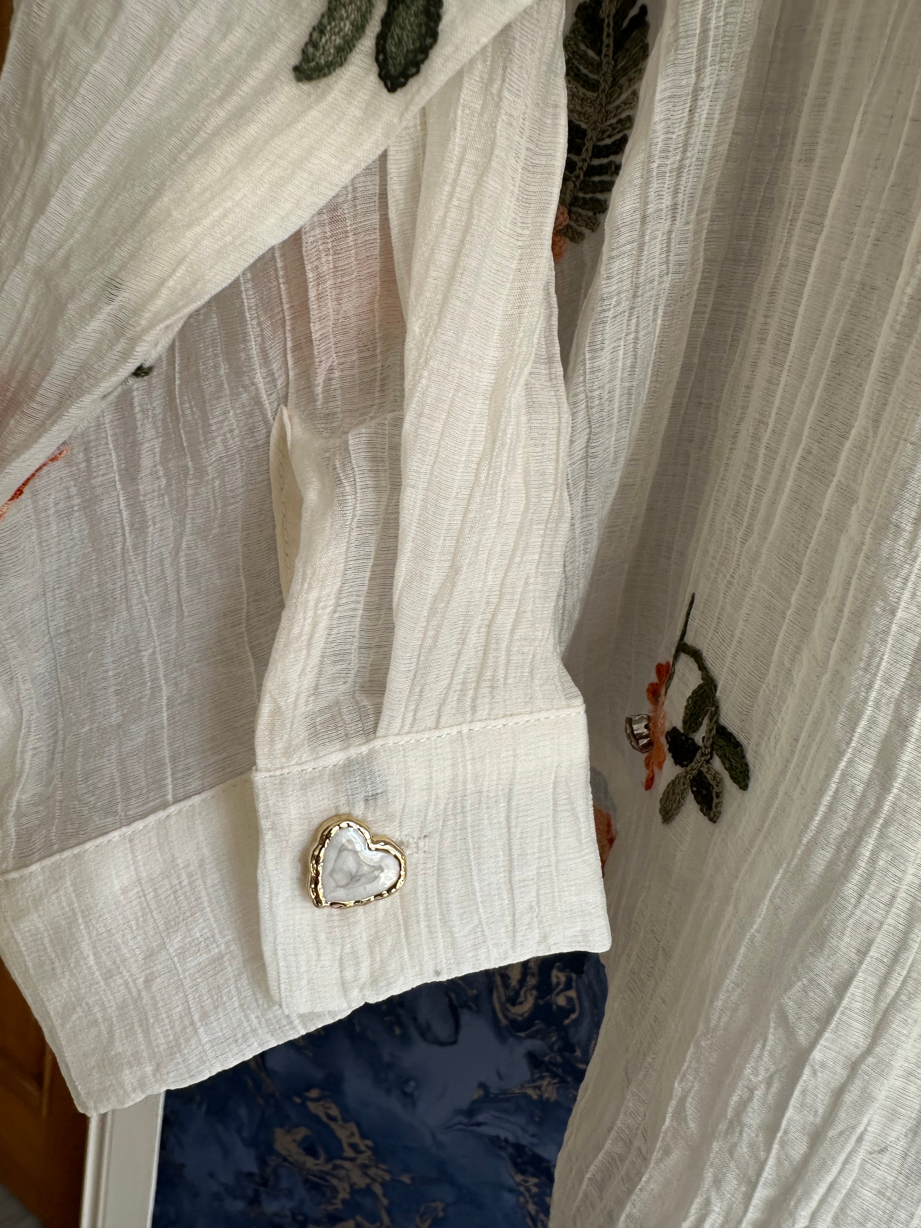 SPANISH ROSES BLOUSE