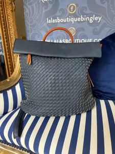 NAVY VENETTA RUCKSACK 902