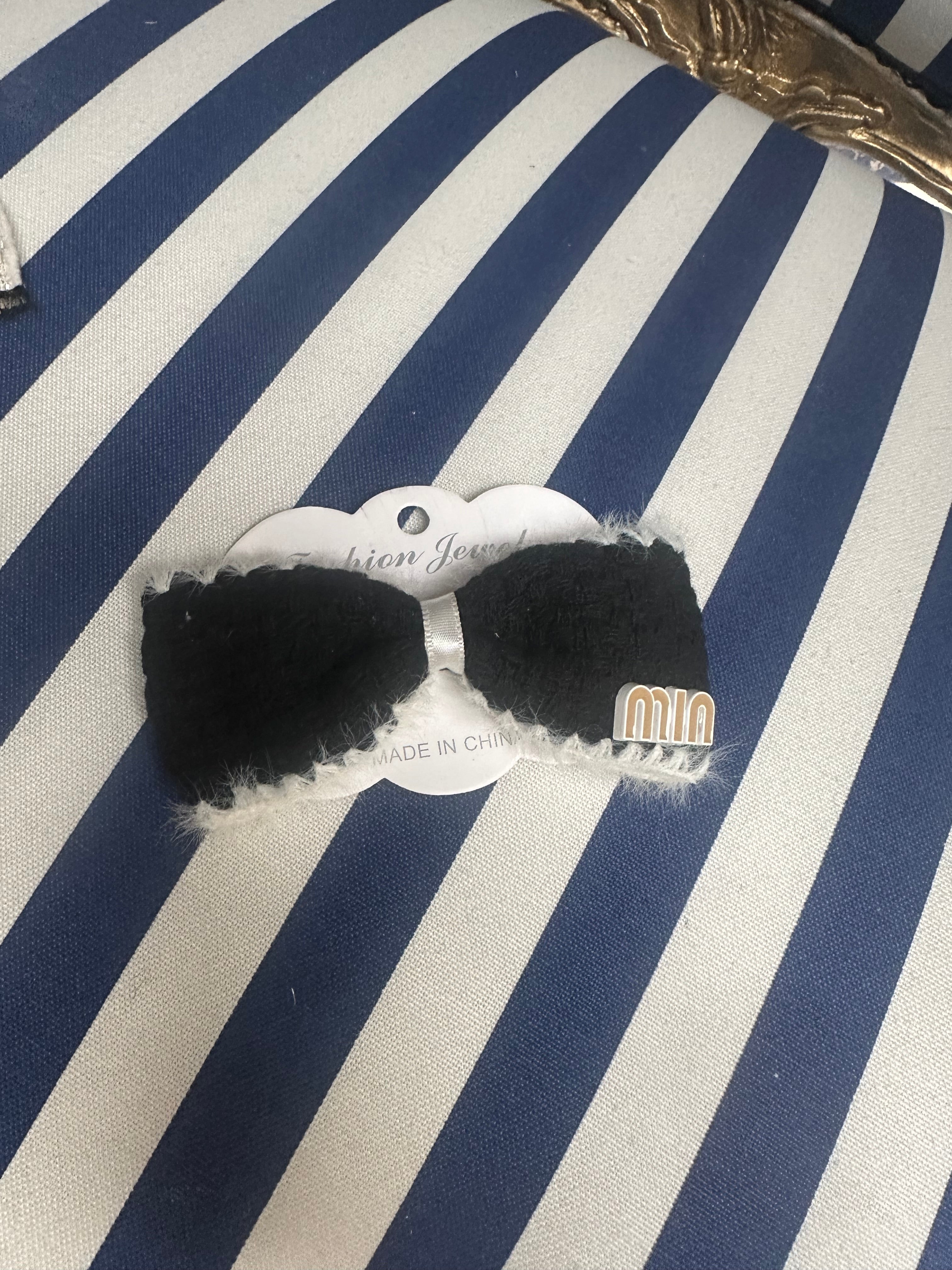 KNITTED MIN BOW HAIR SLIDE