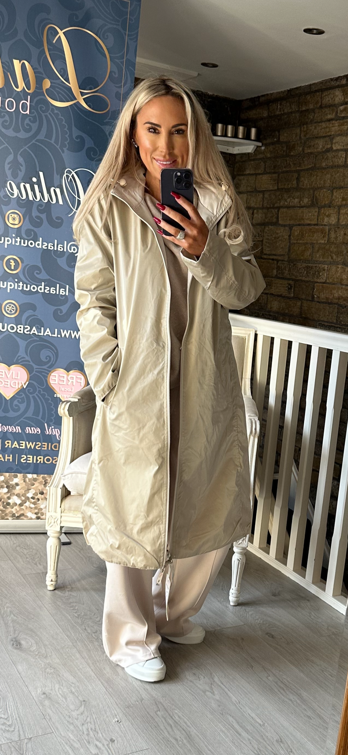 PEARL REVERSIBLE RAINCOAT