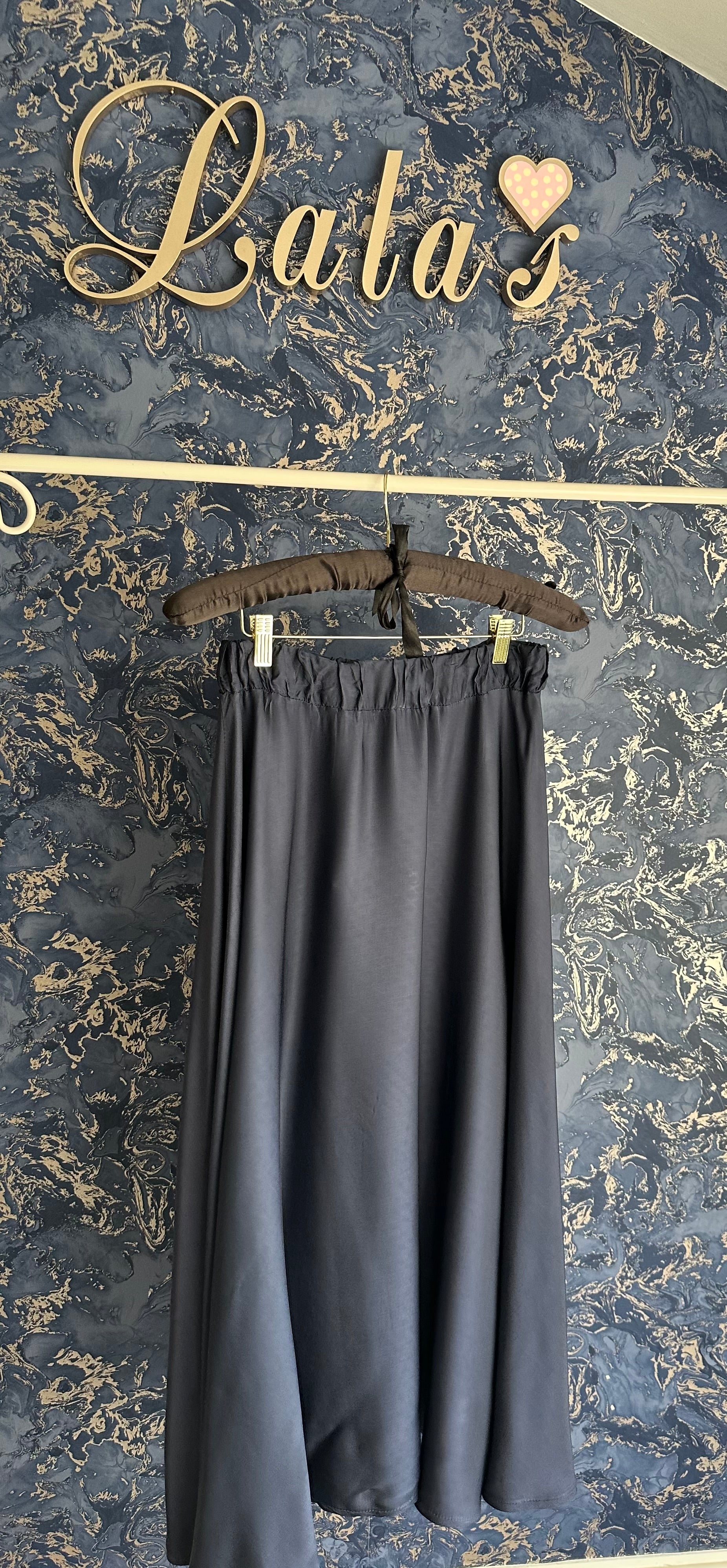 NAVY SATIN SKIRT