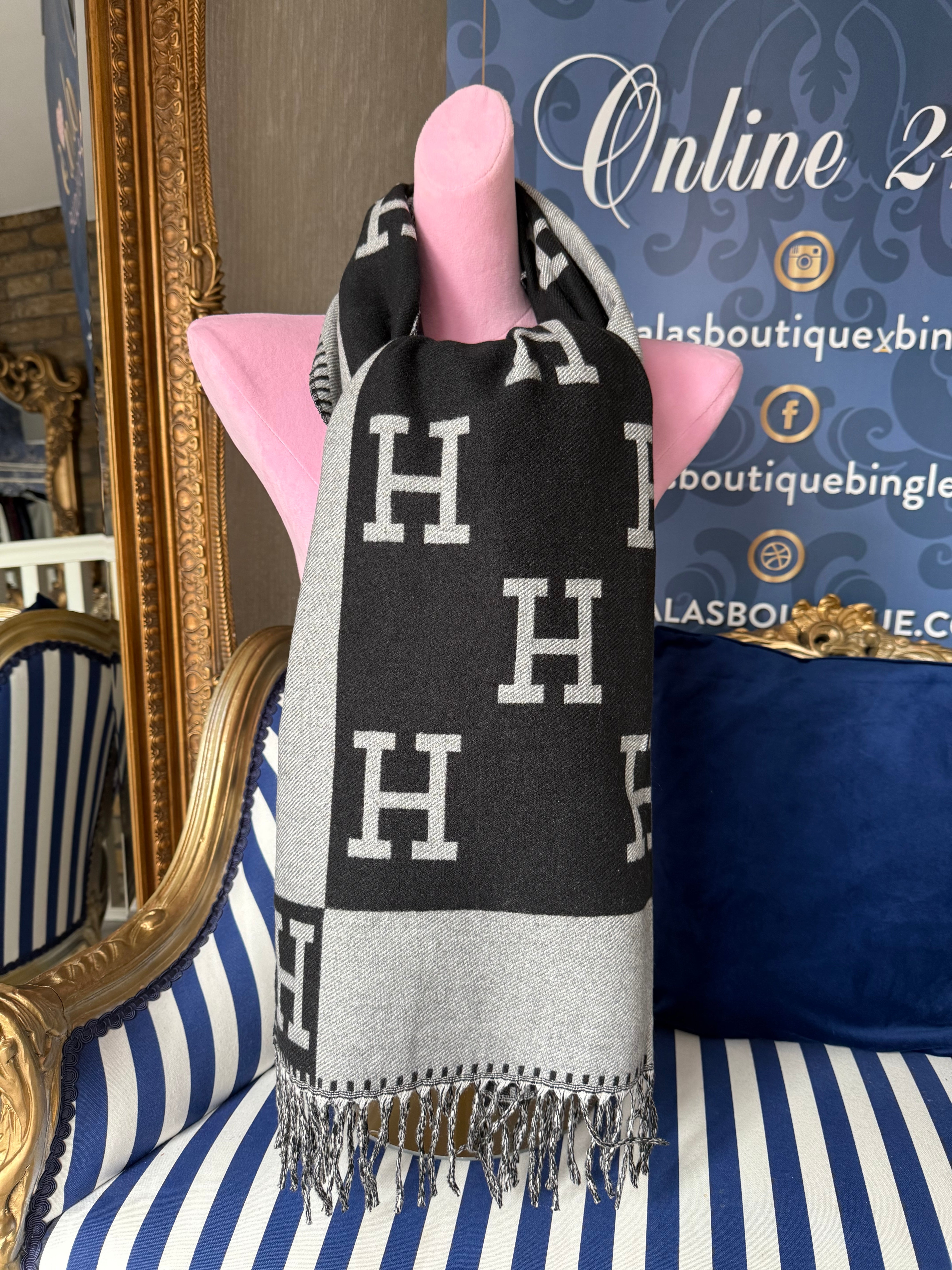 CASHMERE BLACK & GREY H SCARF