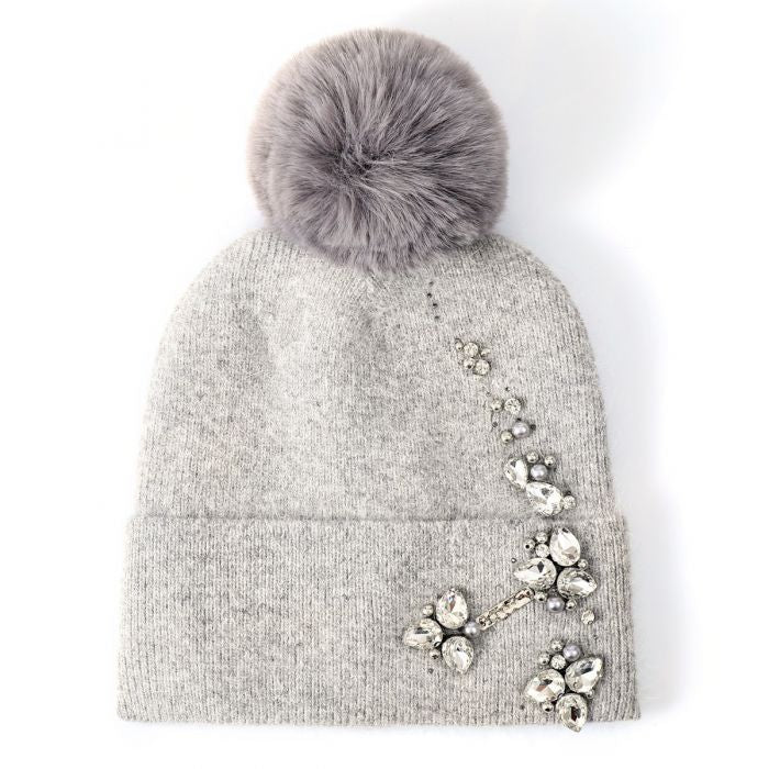 SILVER SPARKLING JEWELS POMPOM HAT