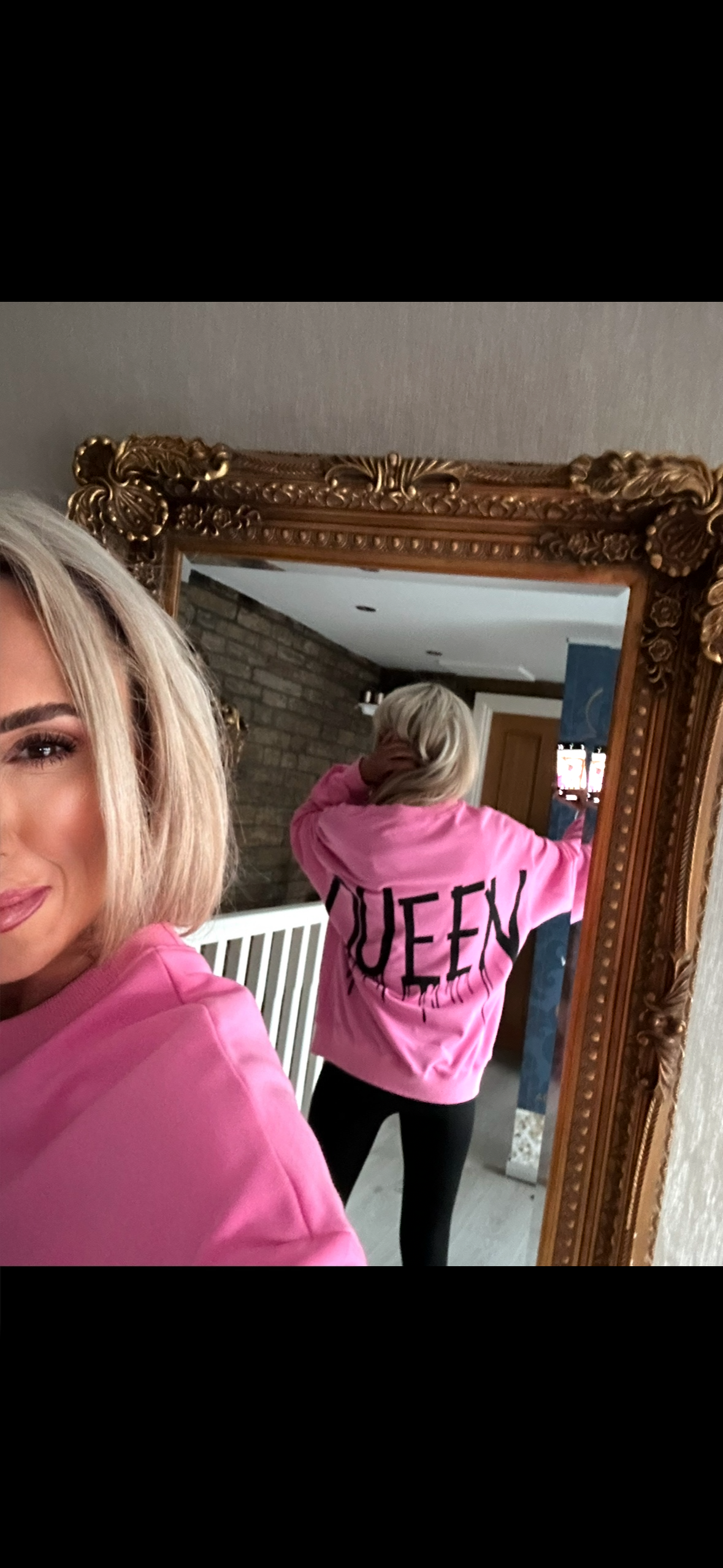 CANDY PINK QUEEN SWEATSHIRT