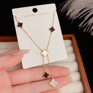 BLACK & WHITE DROP CLOVER NECKLACE