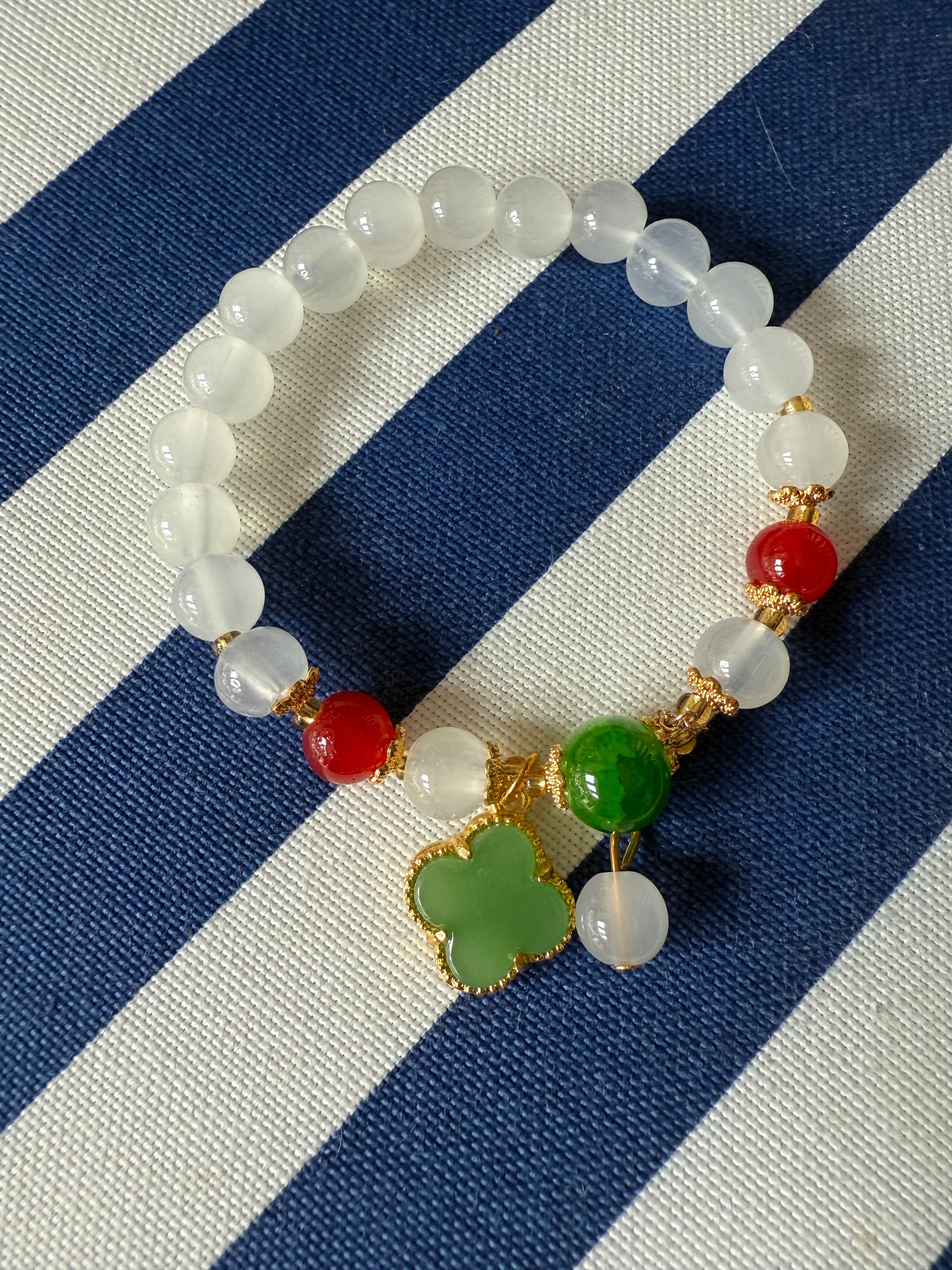 CLEEF BEAD BRACELET