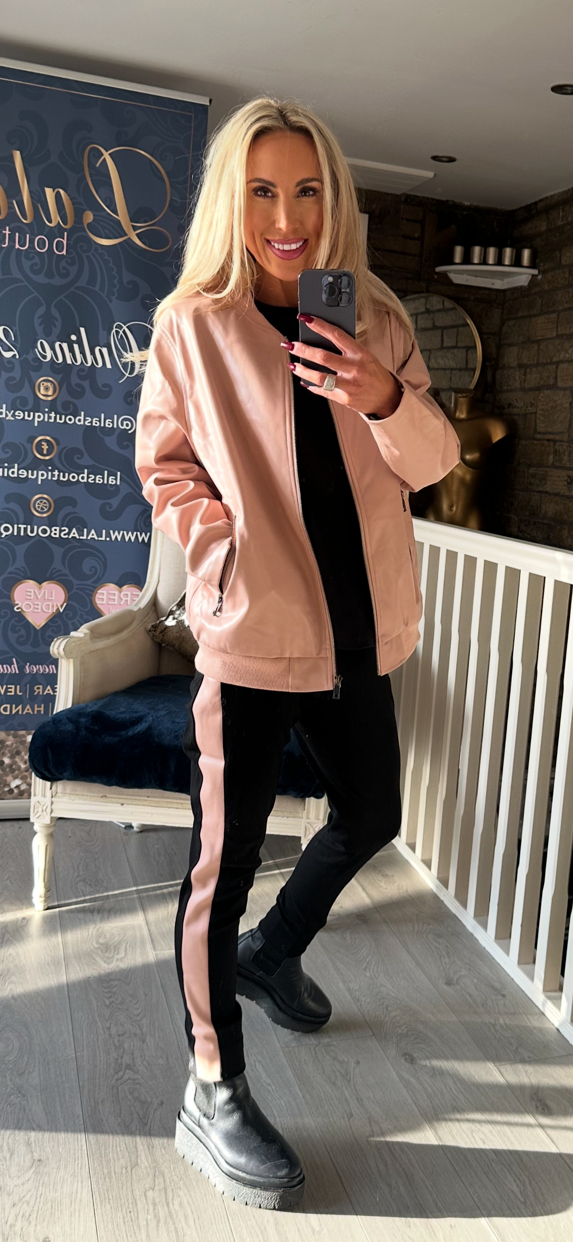 BLUSH PU BOMBER