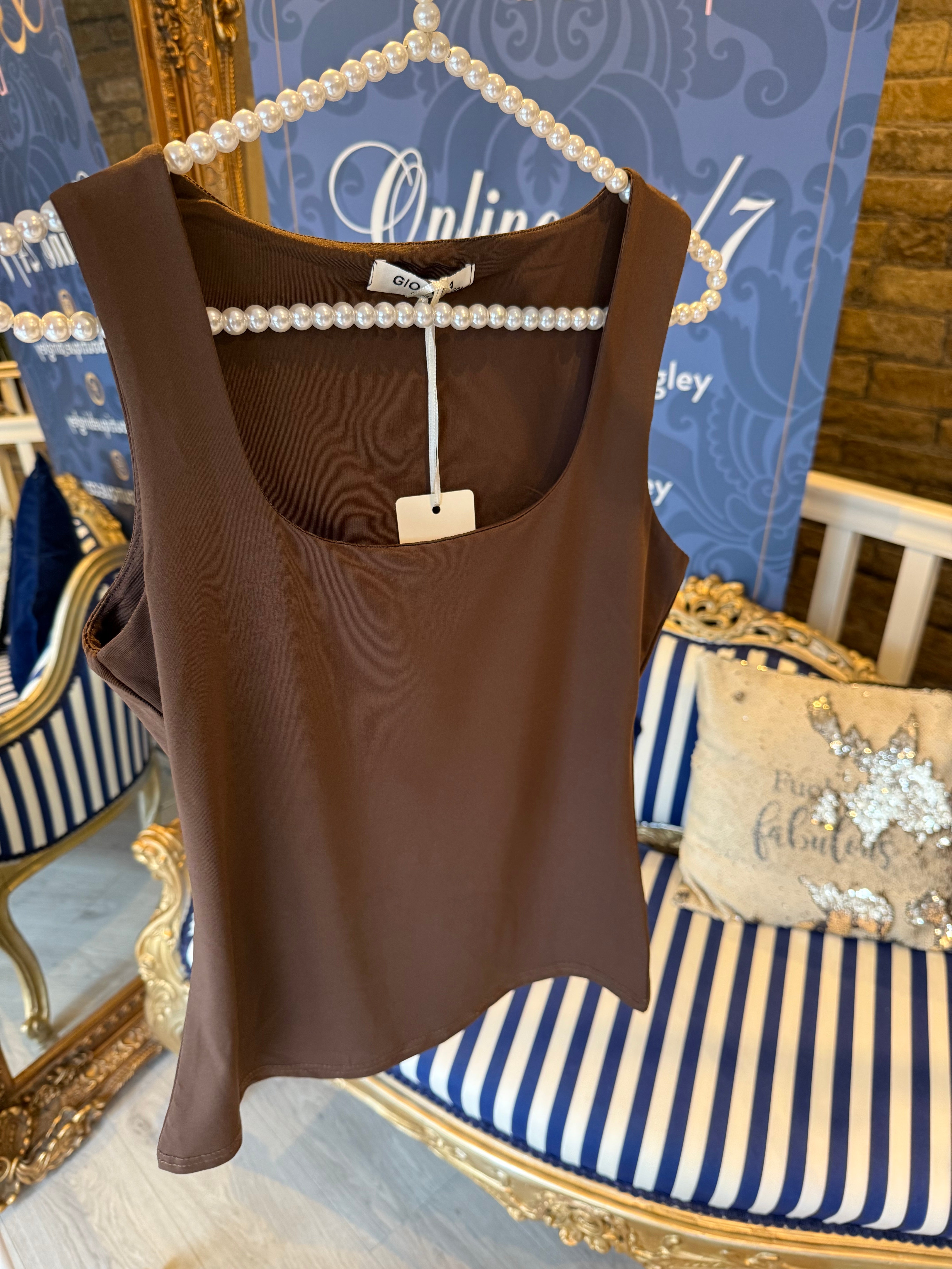 CHOCOLATE GEORGIA VEST