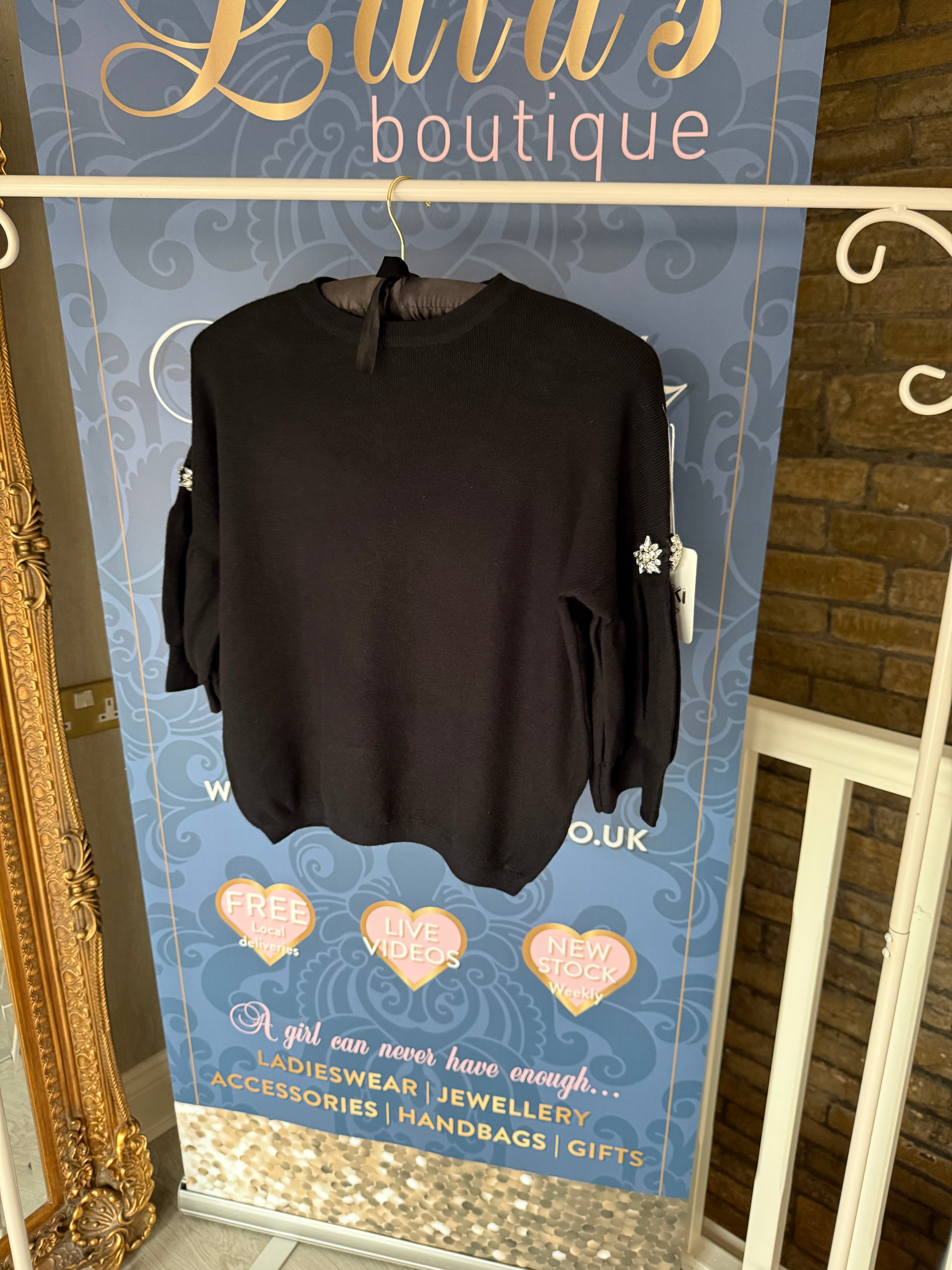 BLACK KNITTED JEWEL SHORT SLEEVED JUMPER