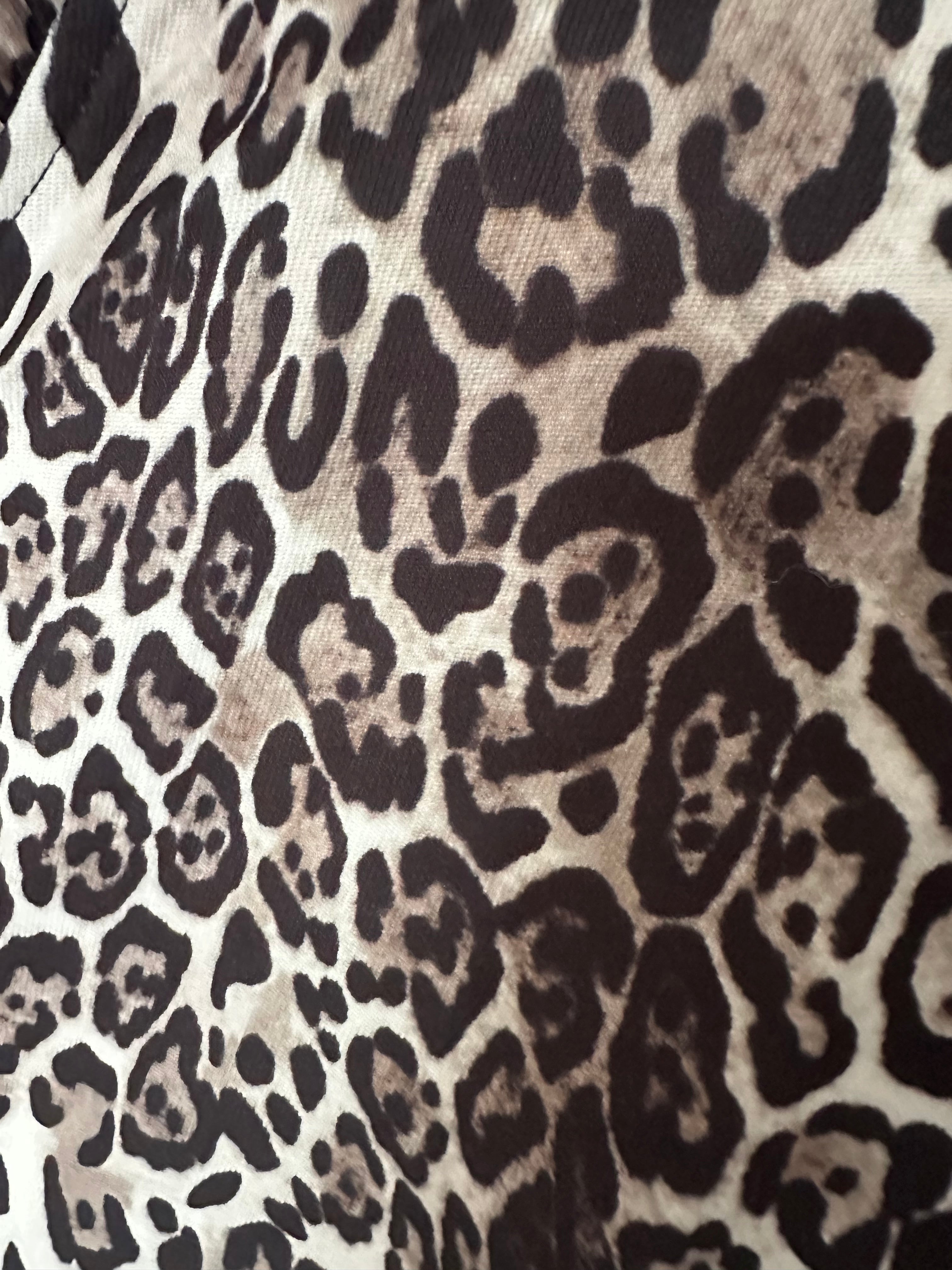 LEOPARD PRINT PARKA STYLE JACKET