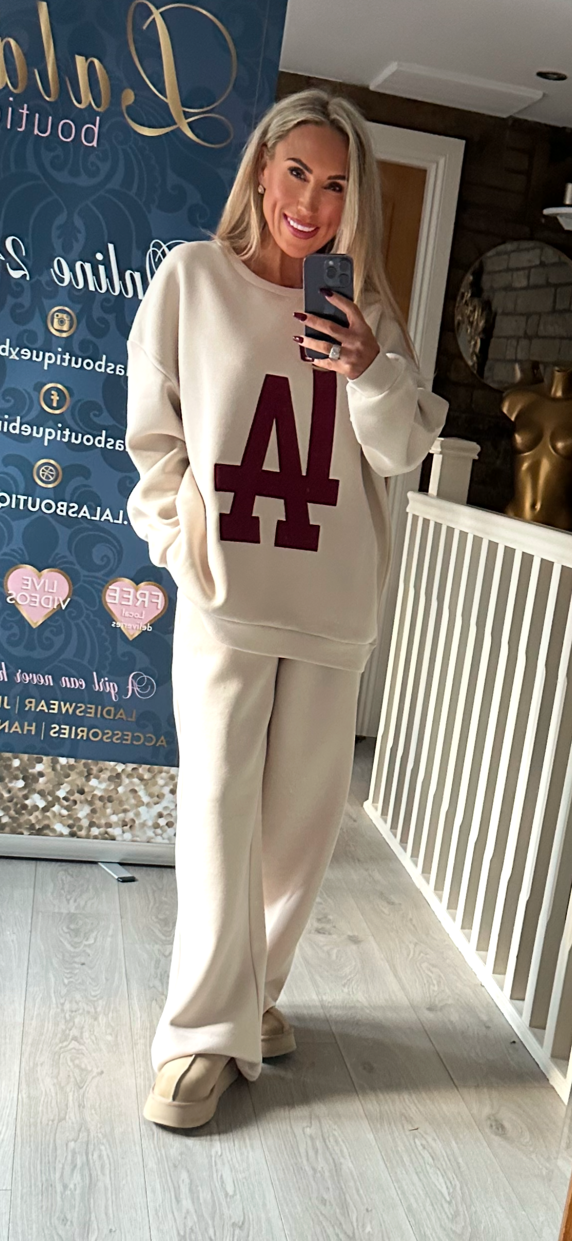 OVERSIZED LA TRACKSUIT