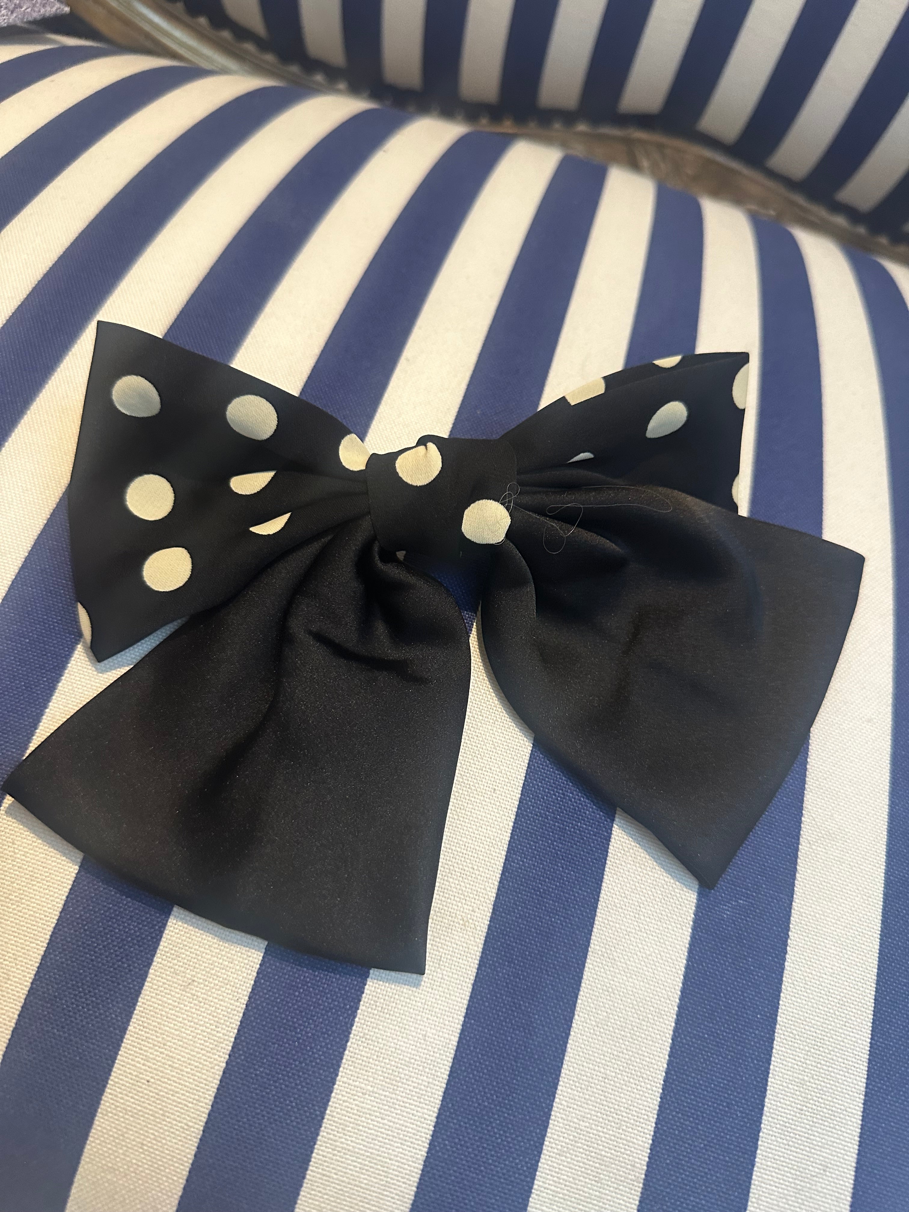 POLKADOT BOW CLIP