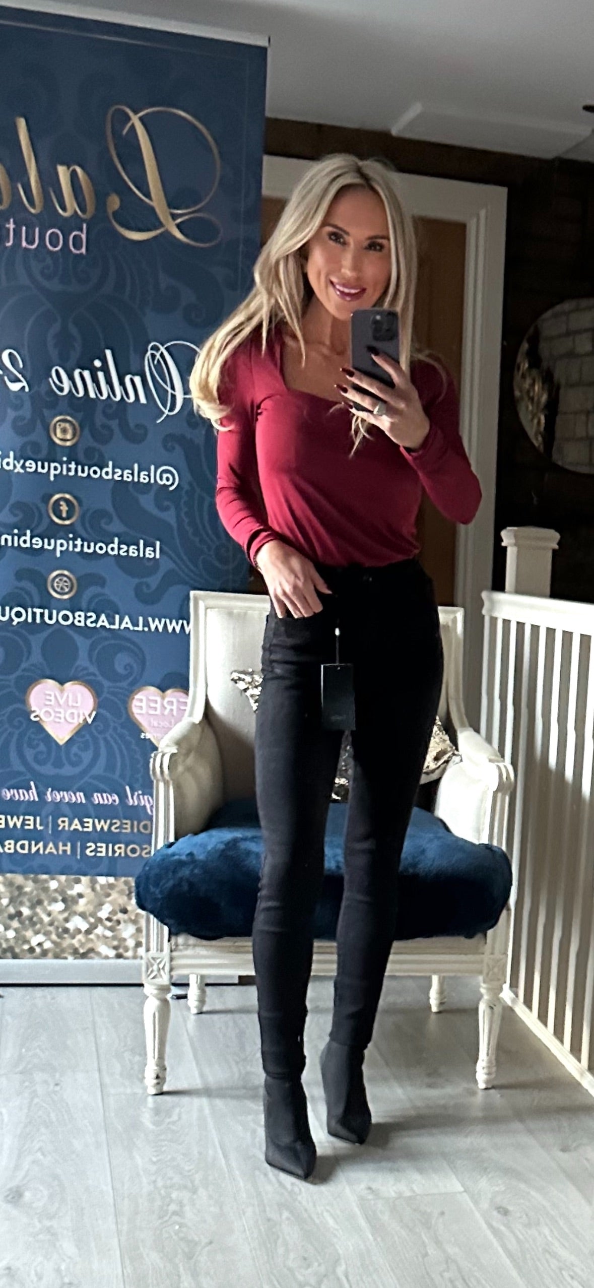 LAULIA BLACK SKINNY JEANS