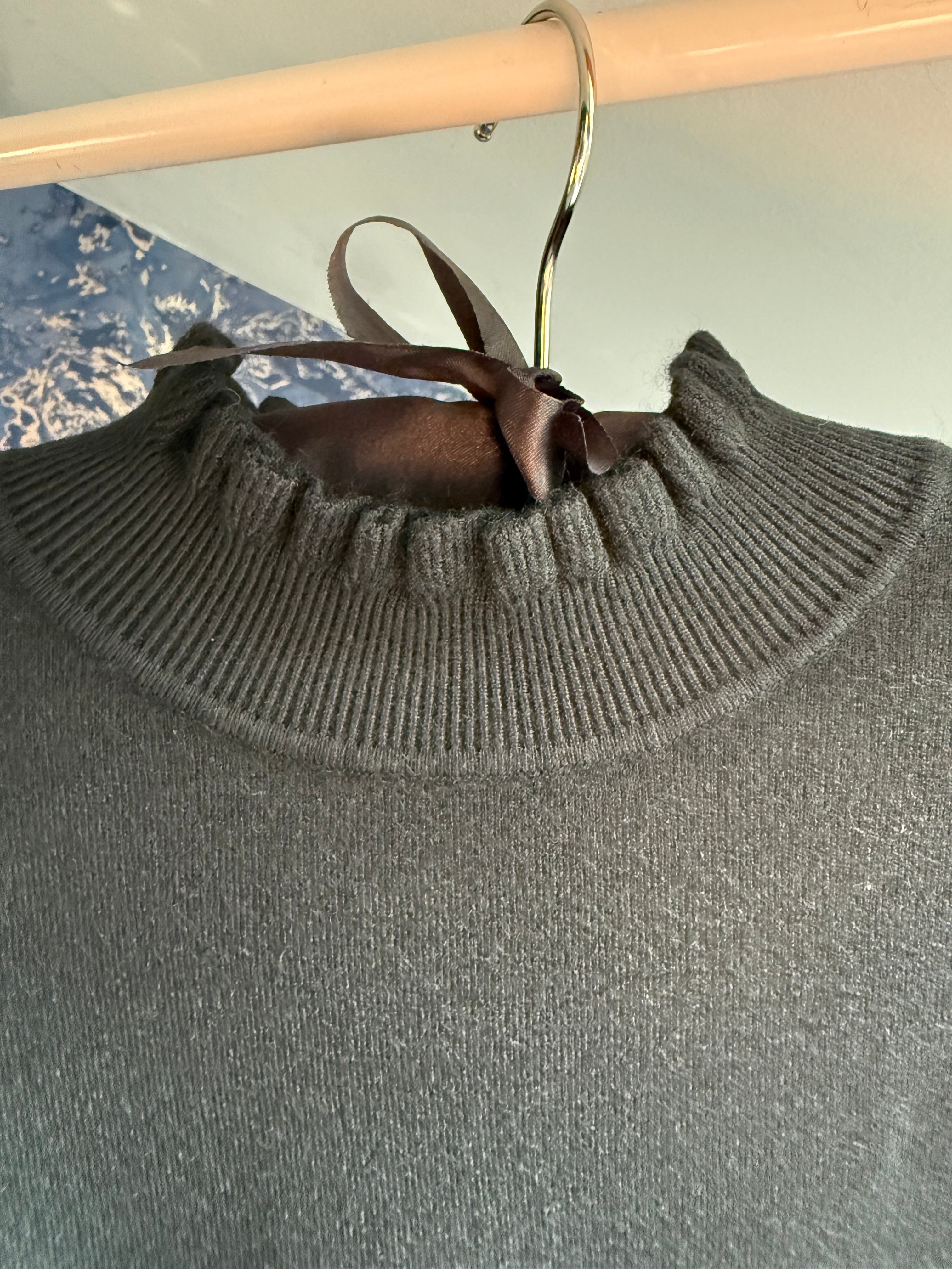 BLACK FRILL POLO NECK