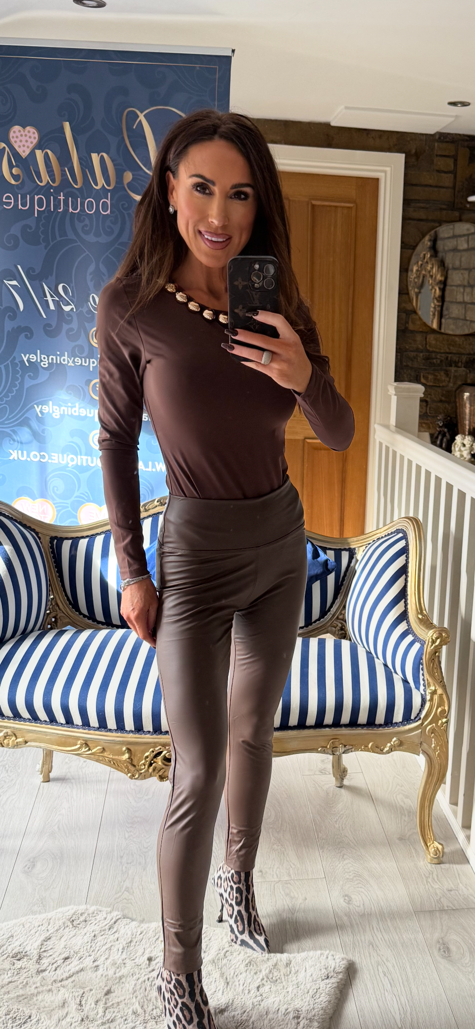 CHOCOLATE PLEATHER LEGGINGS