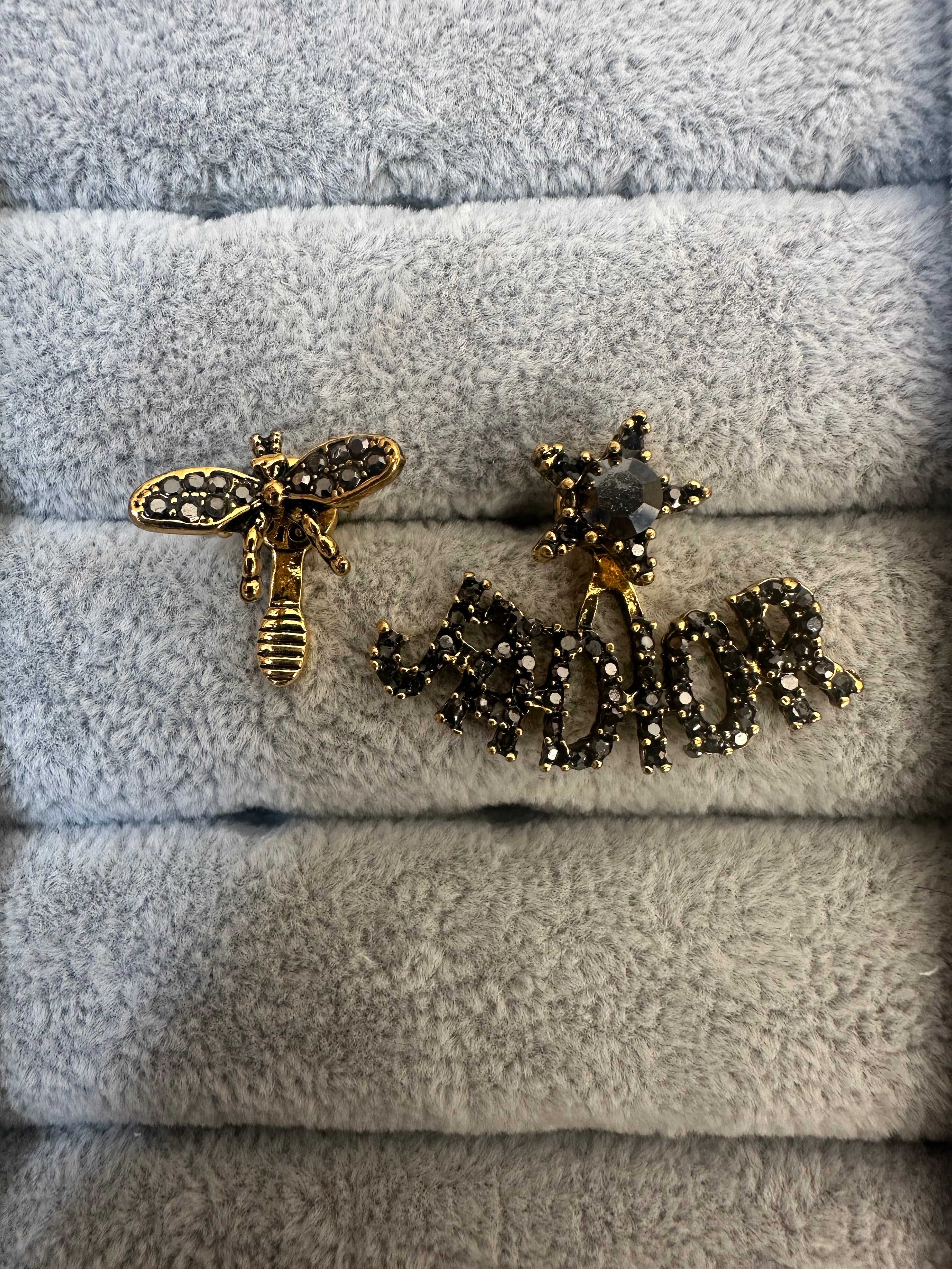 J’ADORE EARRINGS