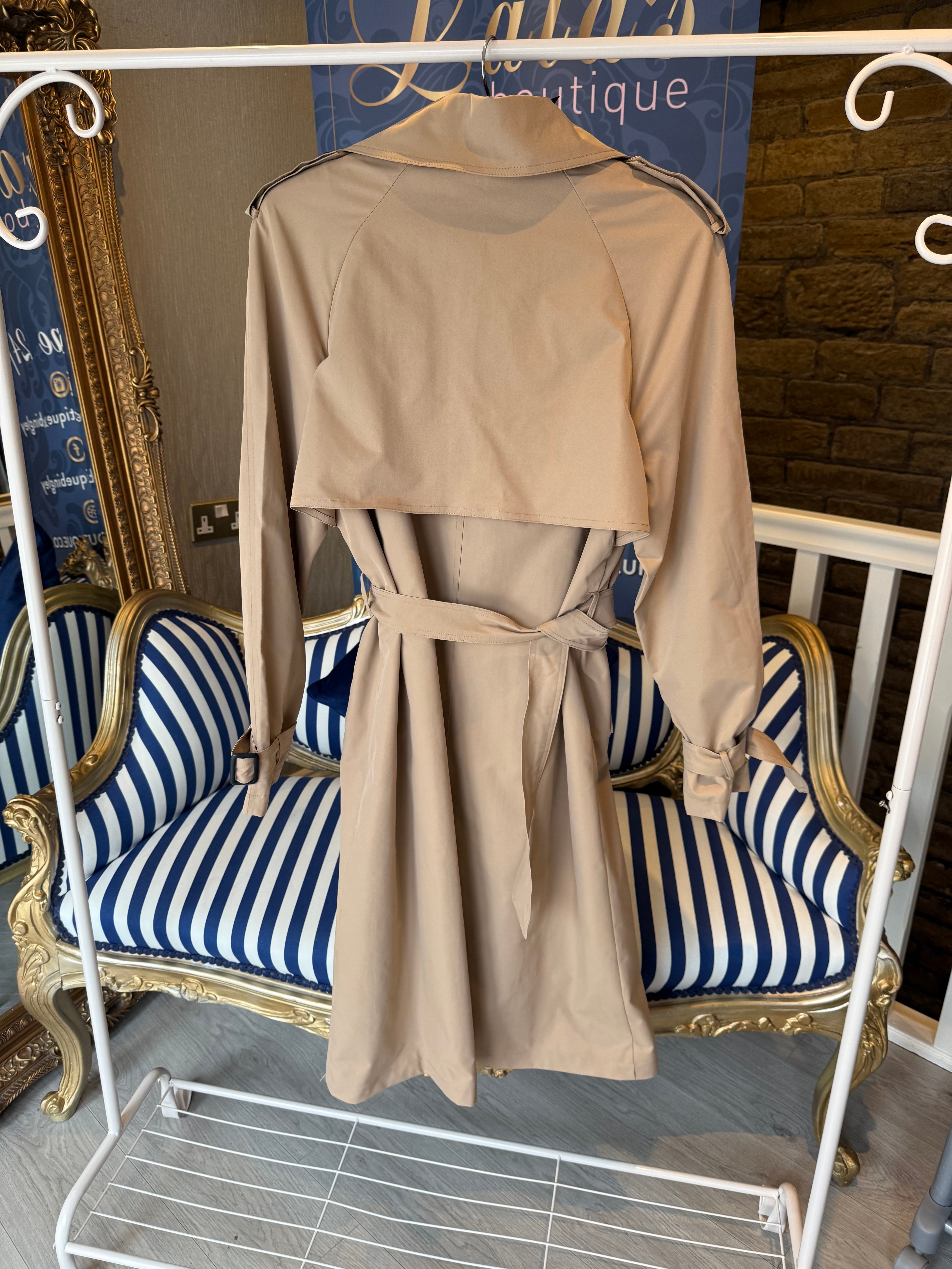 THE CLASSIC TRENCH