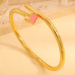 PINK CLOVER NAIL BANGLE