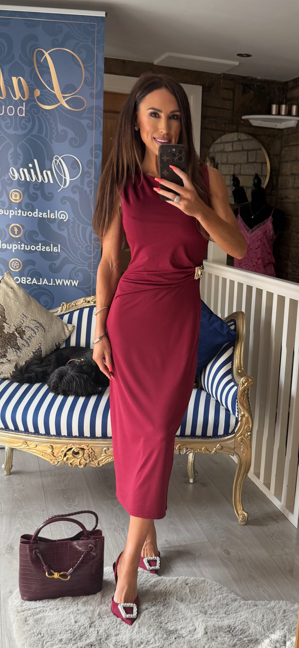 THE MAROON DRESS