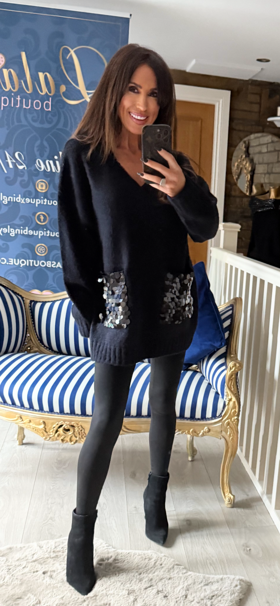 BLACK FLUFFY DISC SEQUIN JUMPER