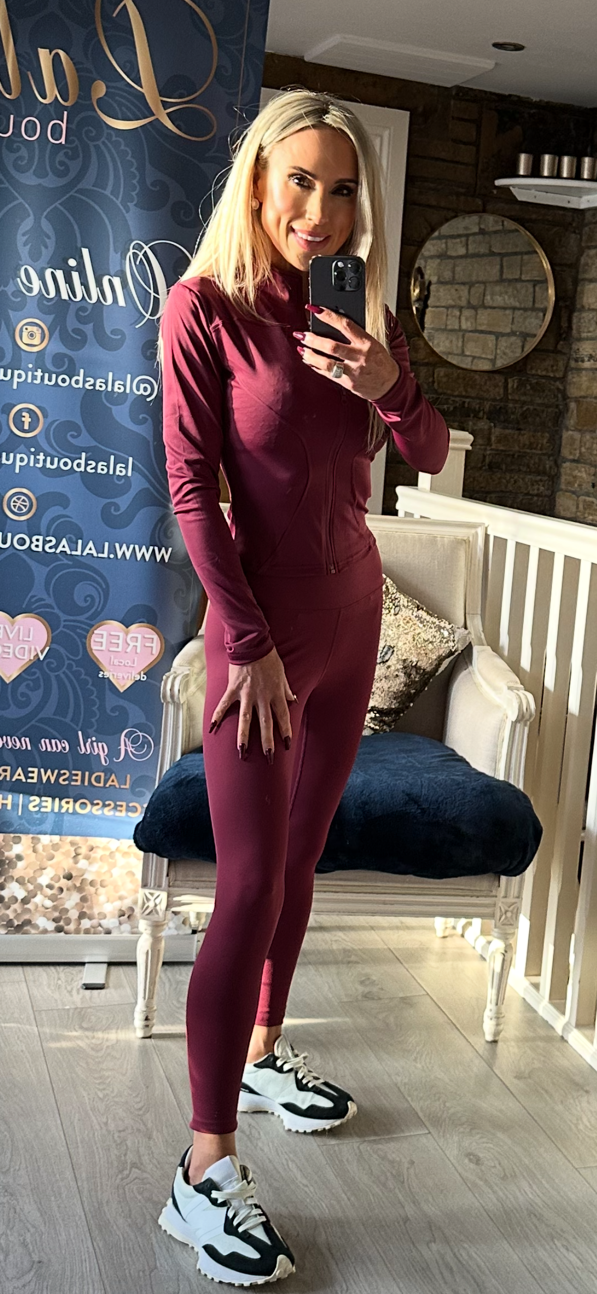 BURGANDY ACTIVE MUMS SET