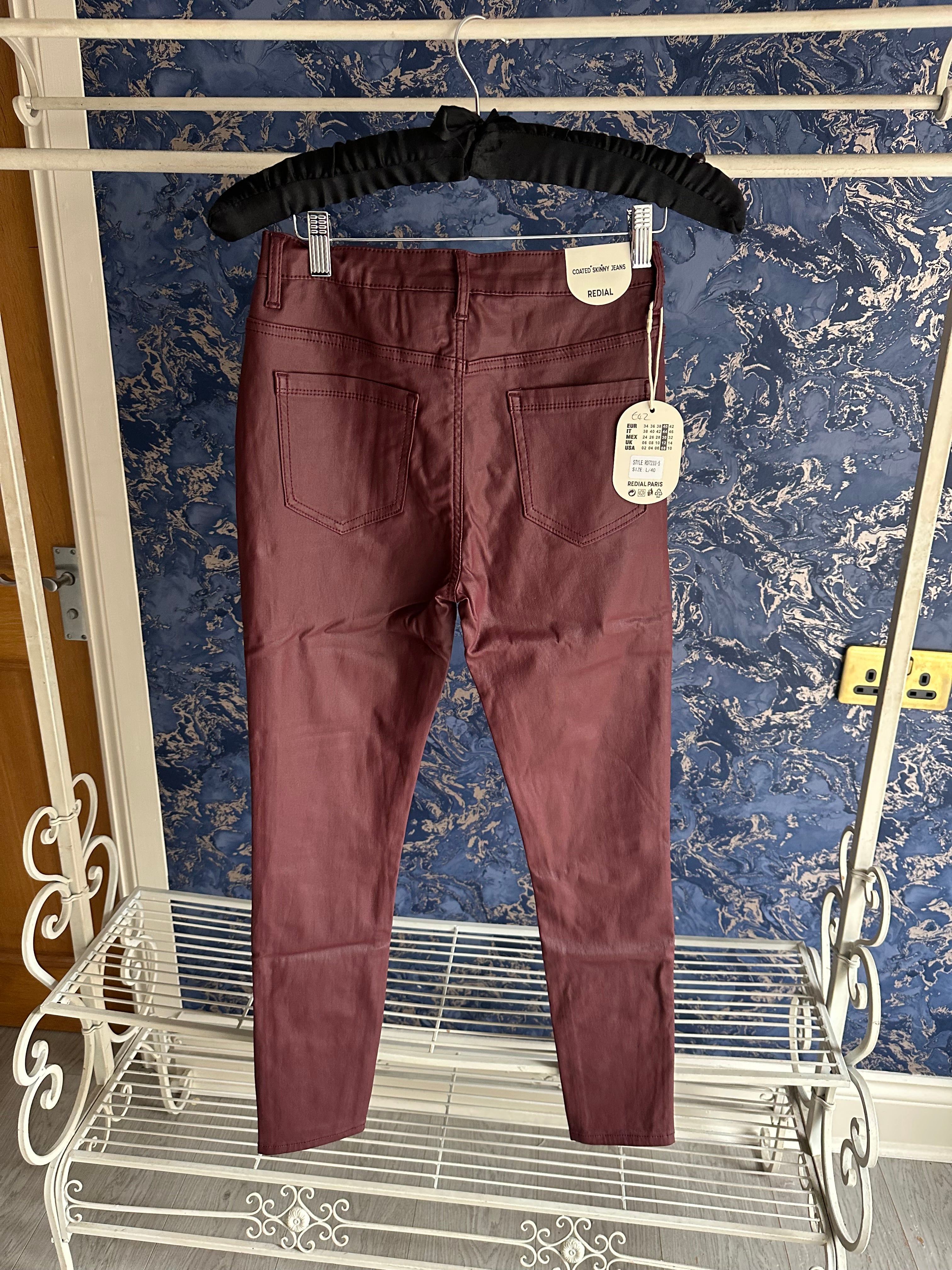 REDIAL OXBLOOD COATED SKINNY PANTS