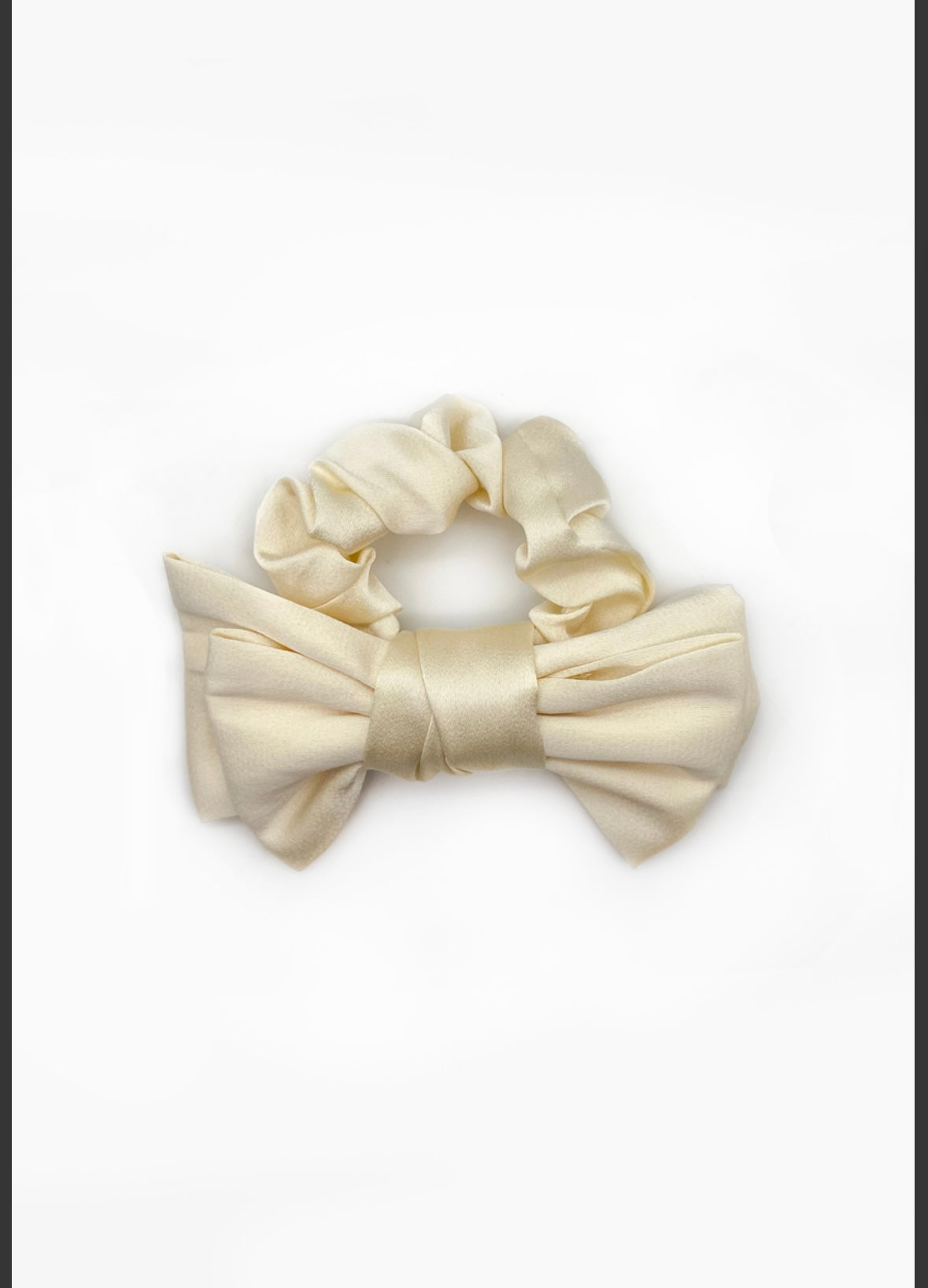 BOW HAIR SCRUNCHIE