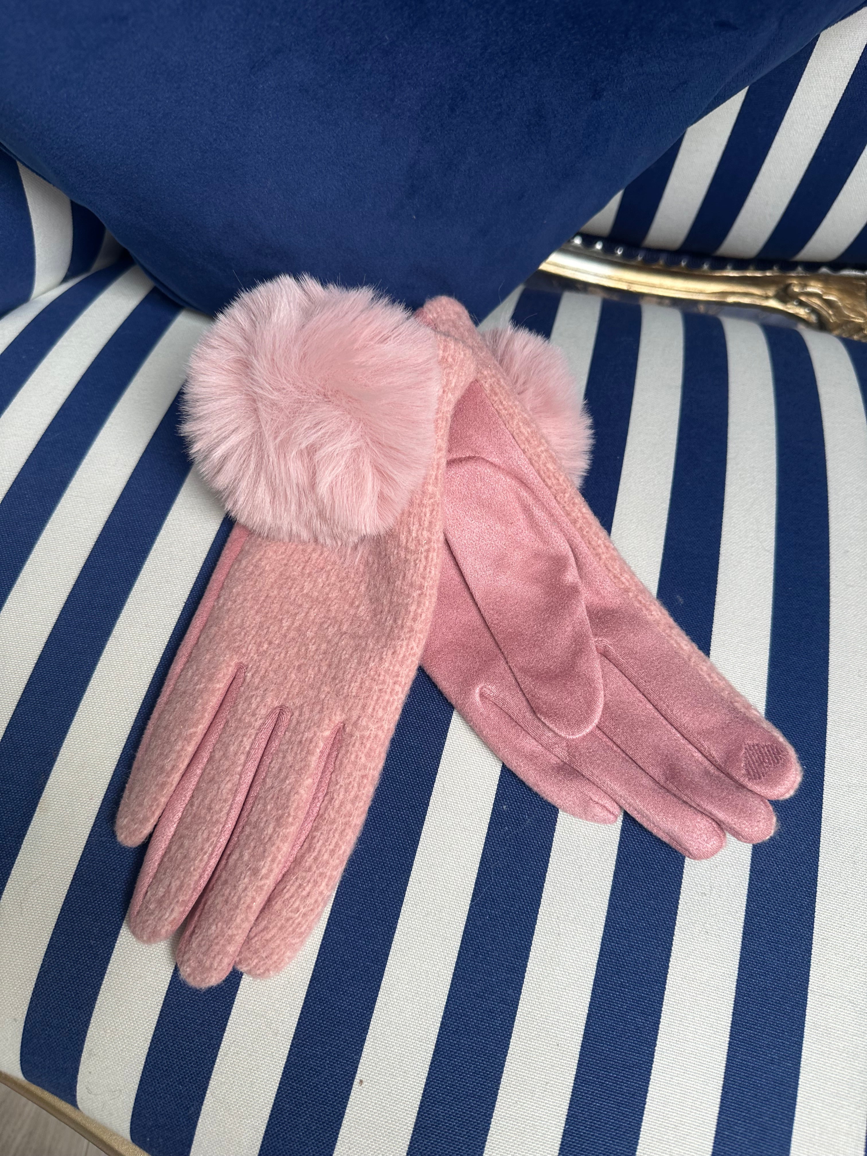 POM GLOVES