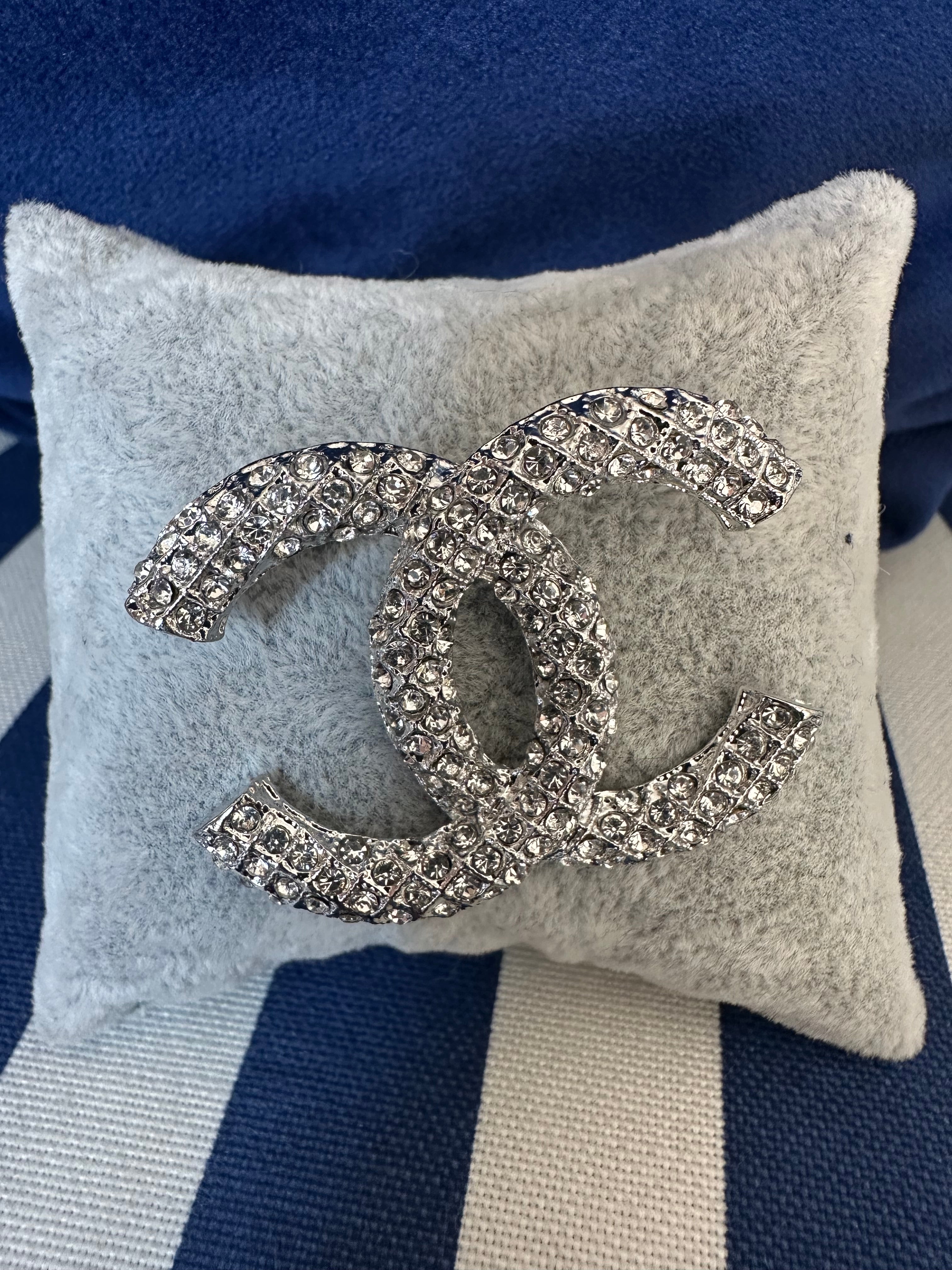 CC BROOCH