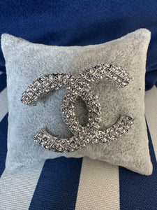CC BROOCH