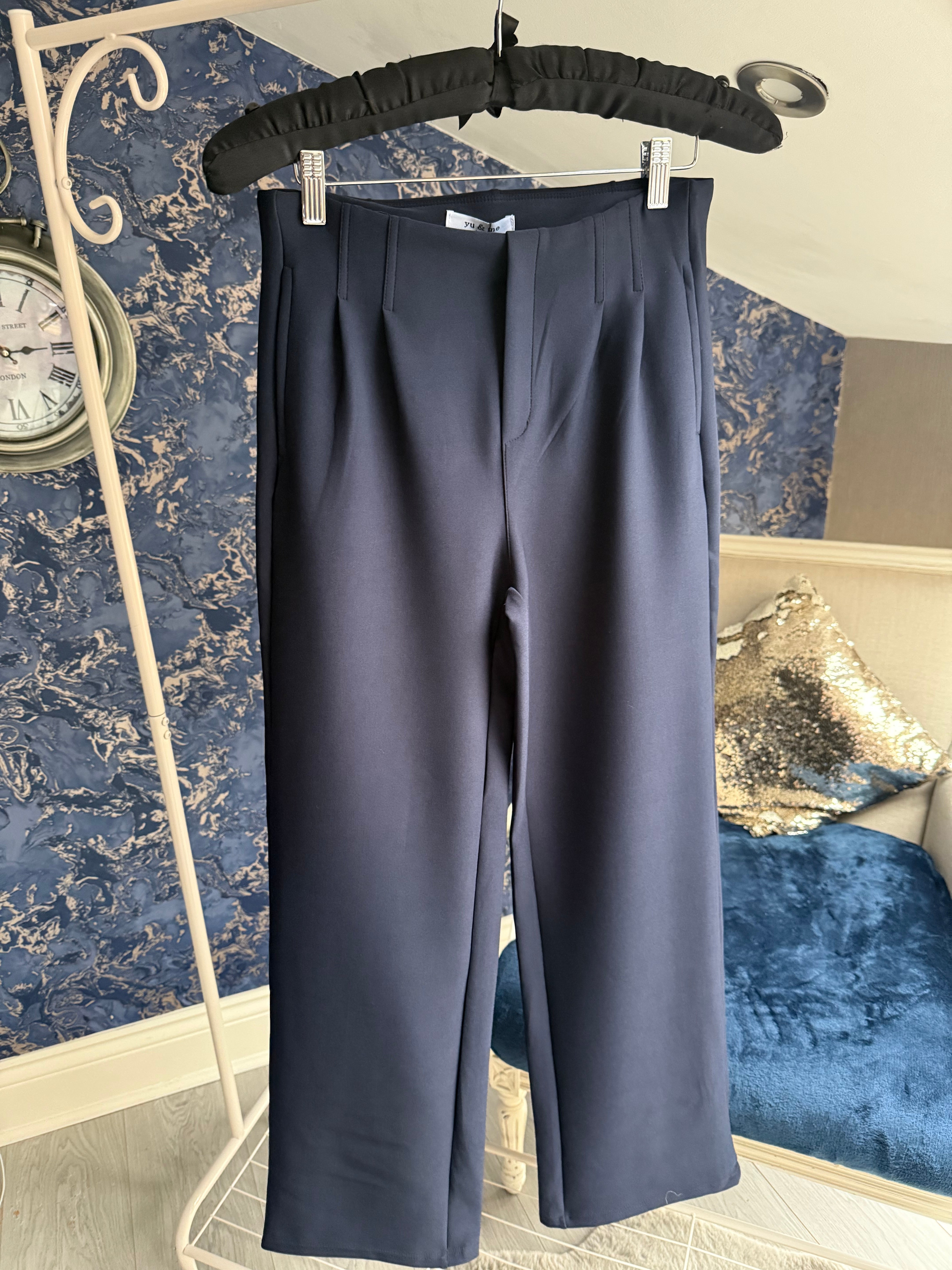 NAVY NO WAISTBAND PLEAT FRONT TROUSERS