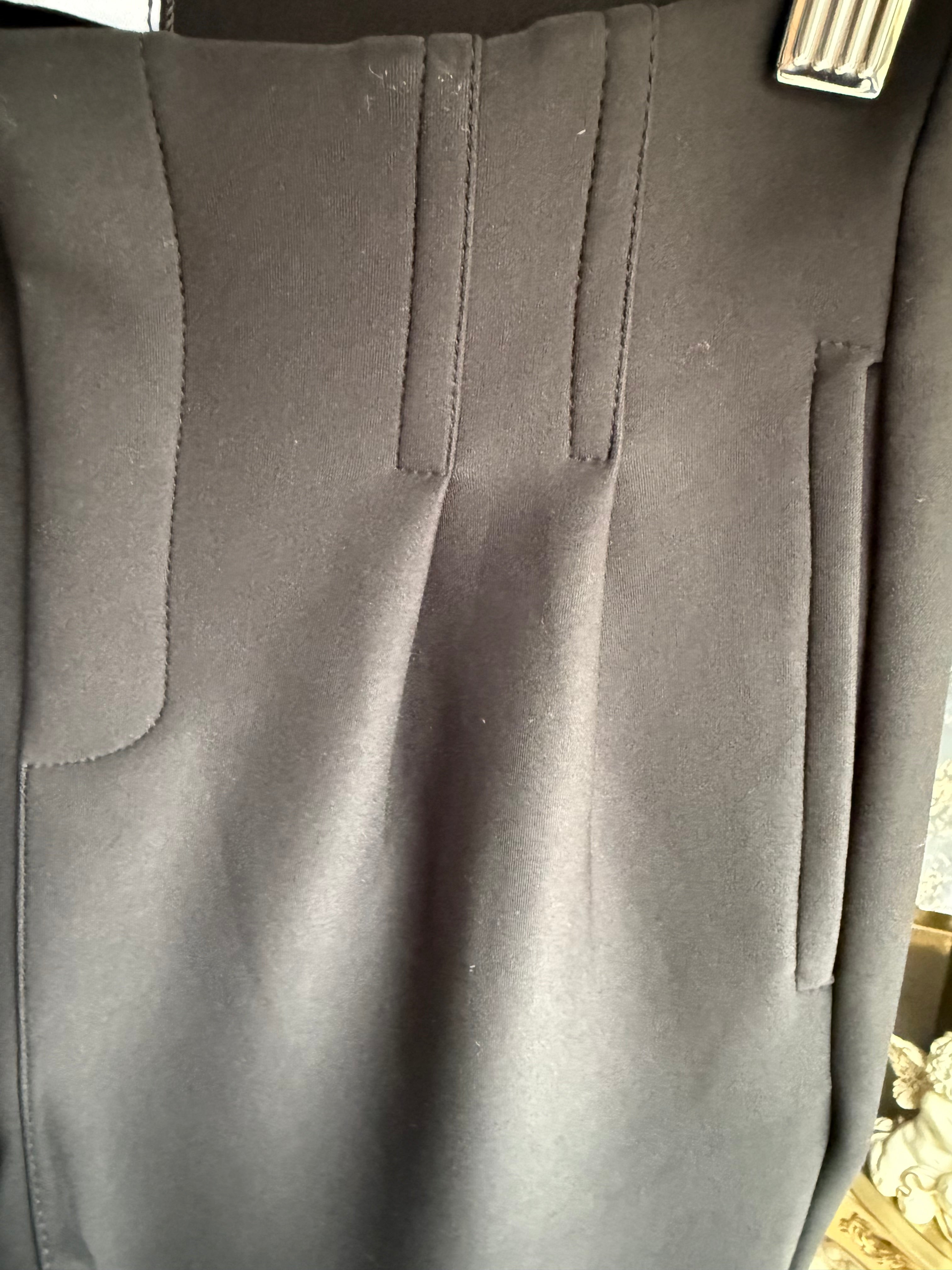 BLACK NO WAISTBAND PLEAT FRONT TROUSERS