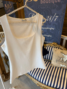 WHITE GEORGIA VEST