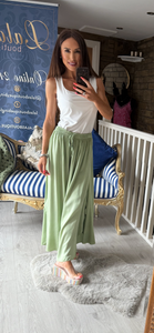 WHITE GEORGIA VEST
